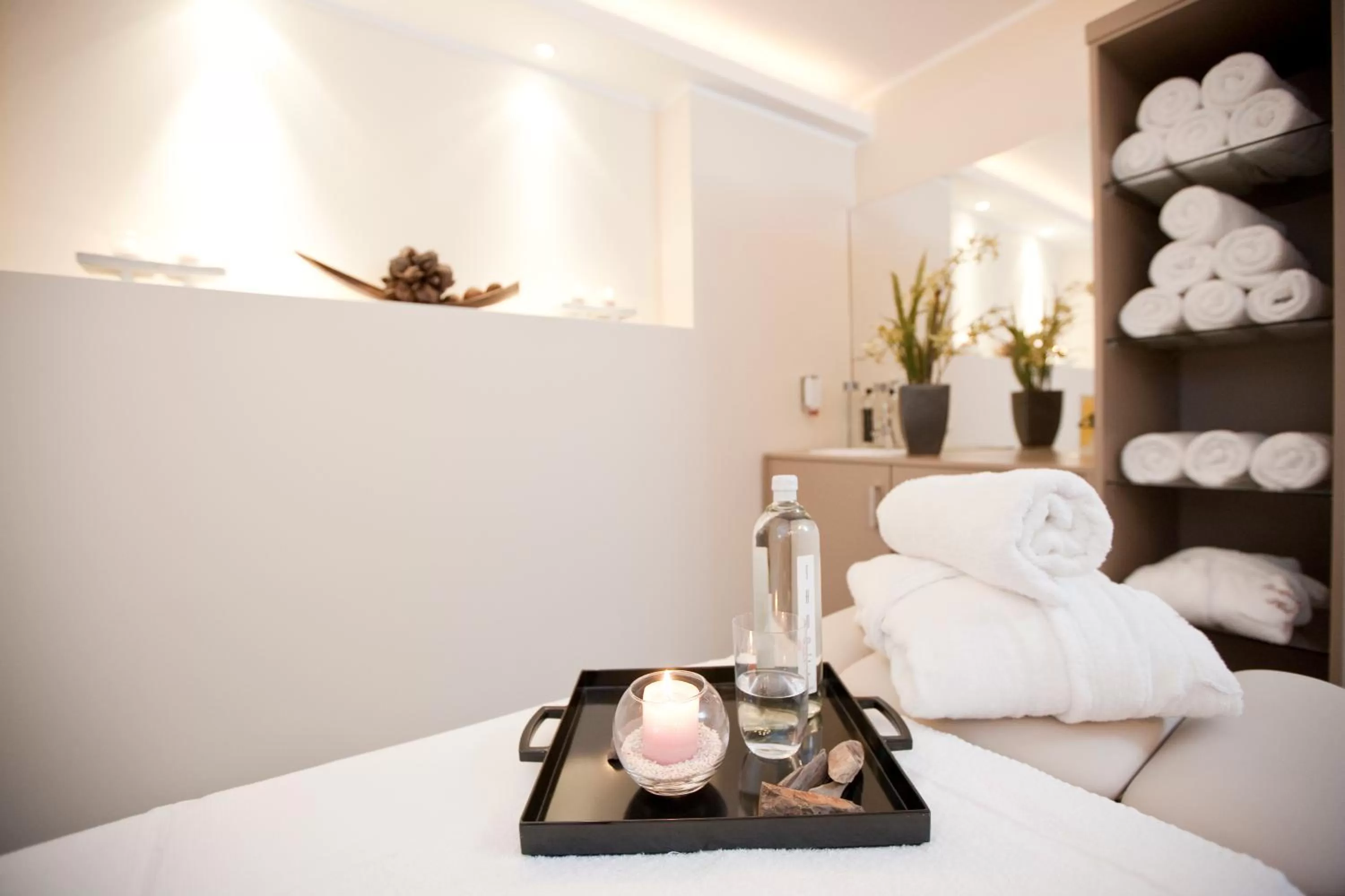 Spa and wellness centre/facilities, Bed in Hotel Gräfrather Hof