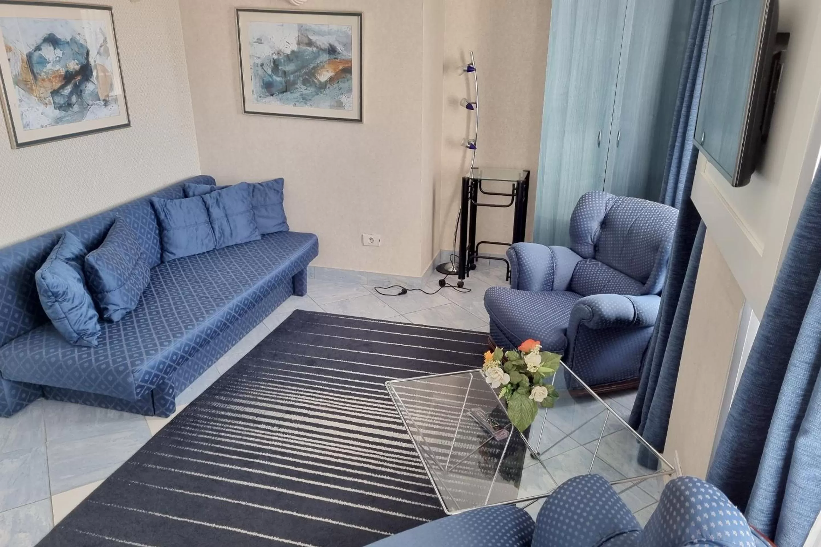 Living room in Continental Forum Arad