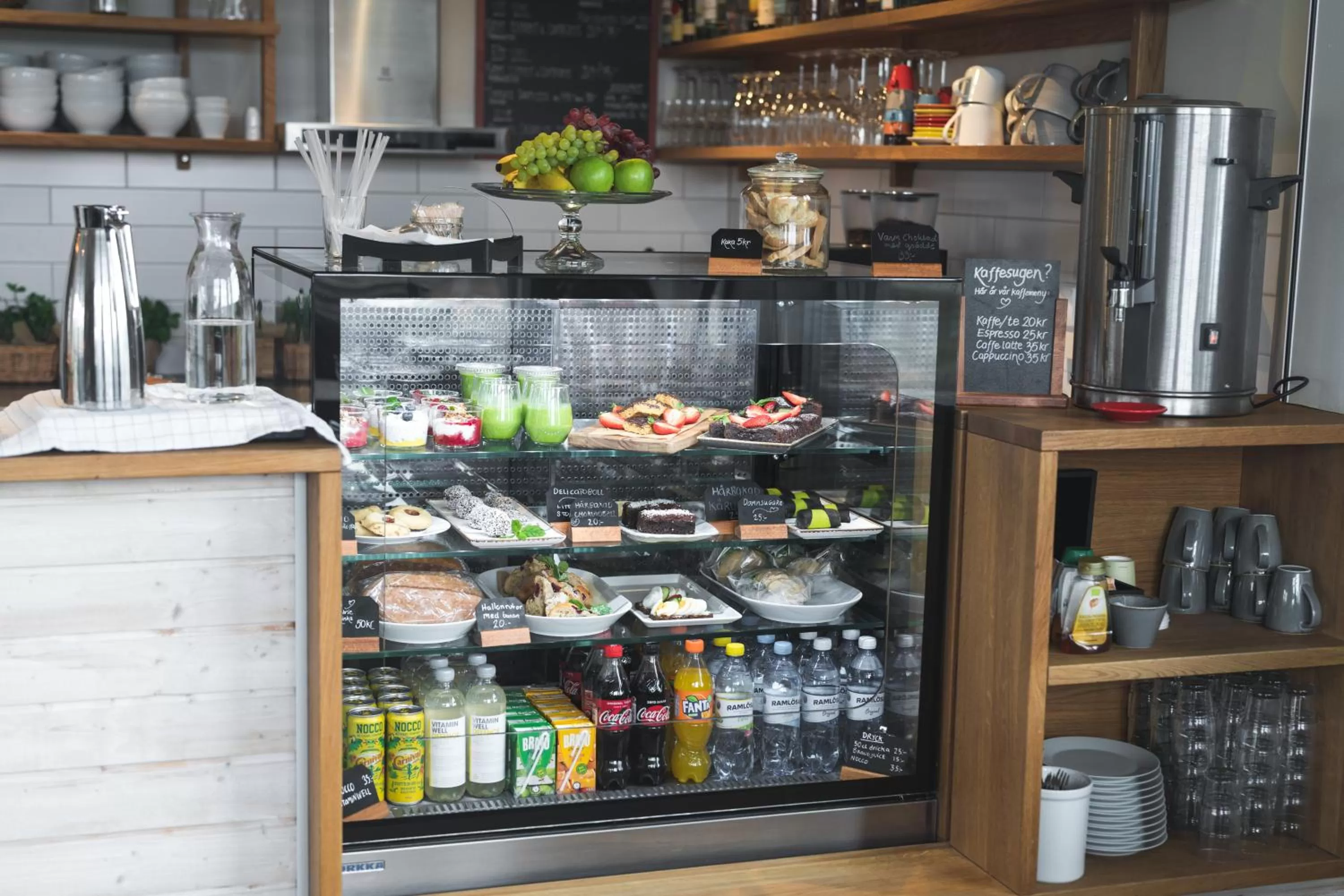 Restaurant/places to eat in Halmstad Golfarena Hotell & Lägenheter