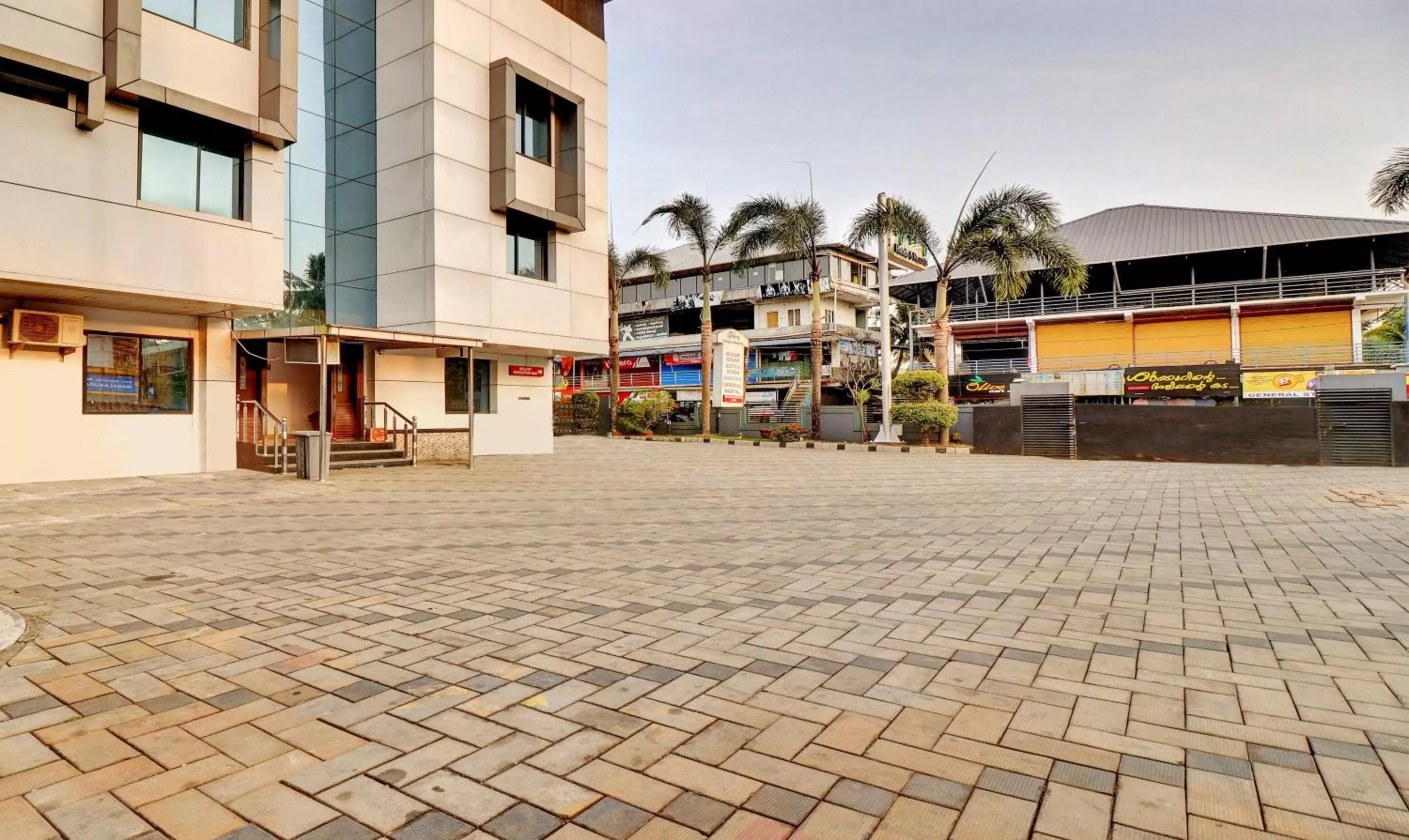 Facade/entrance in Treebo Symphony Hotels And Resorts Angamally