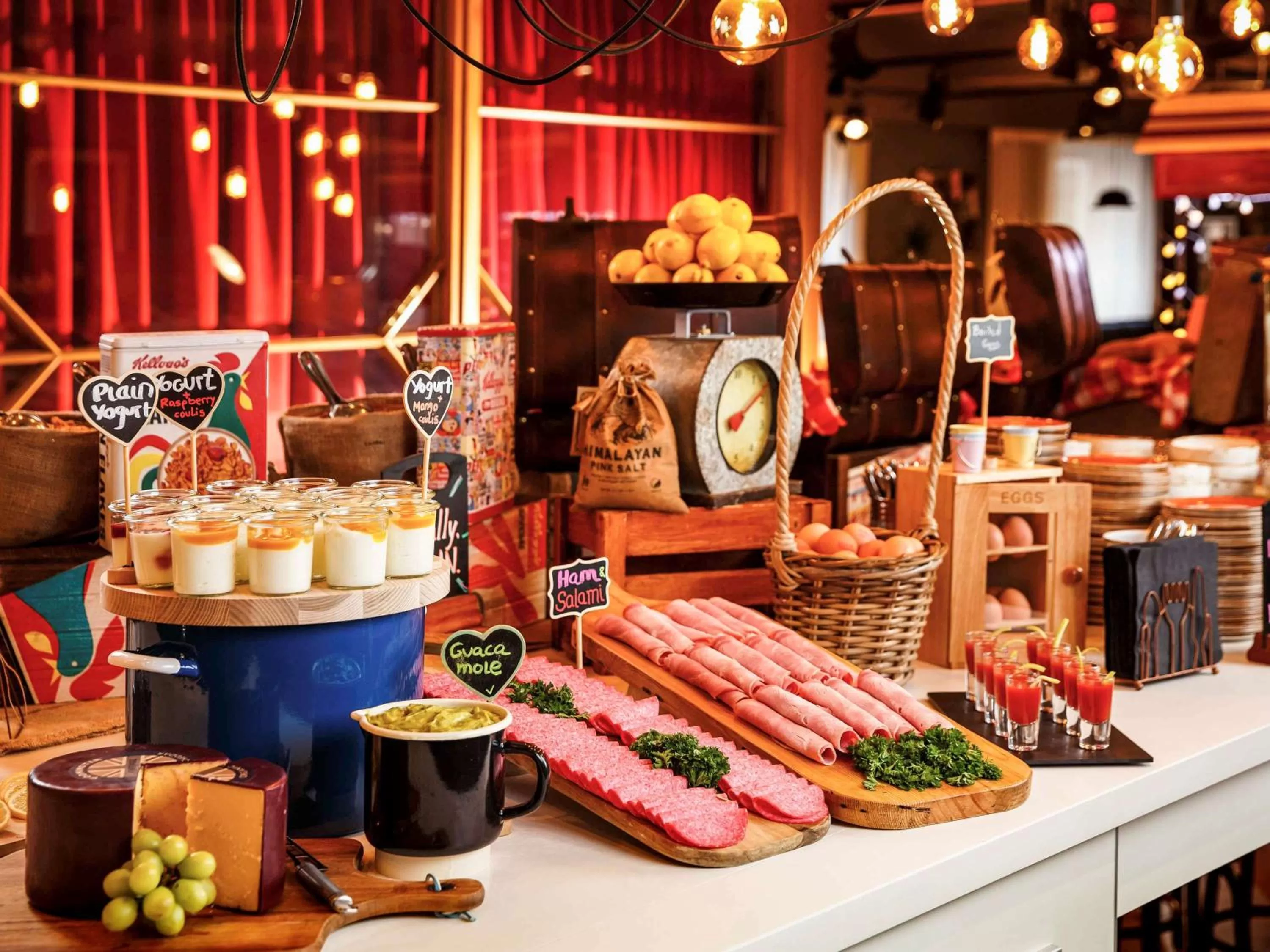 Restaurant/places to eat in ibis Styles London Southwark - near Borough Market