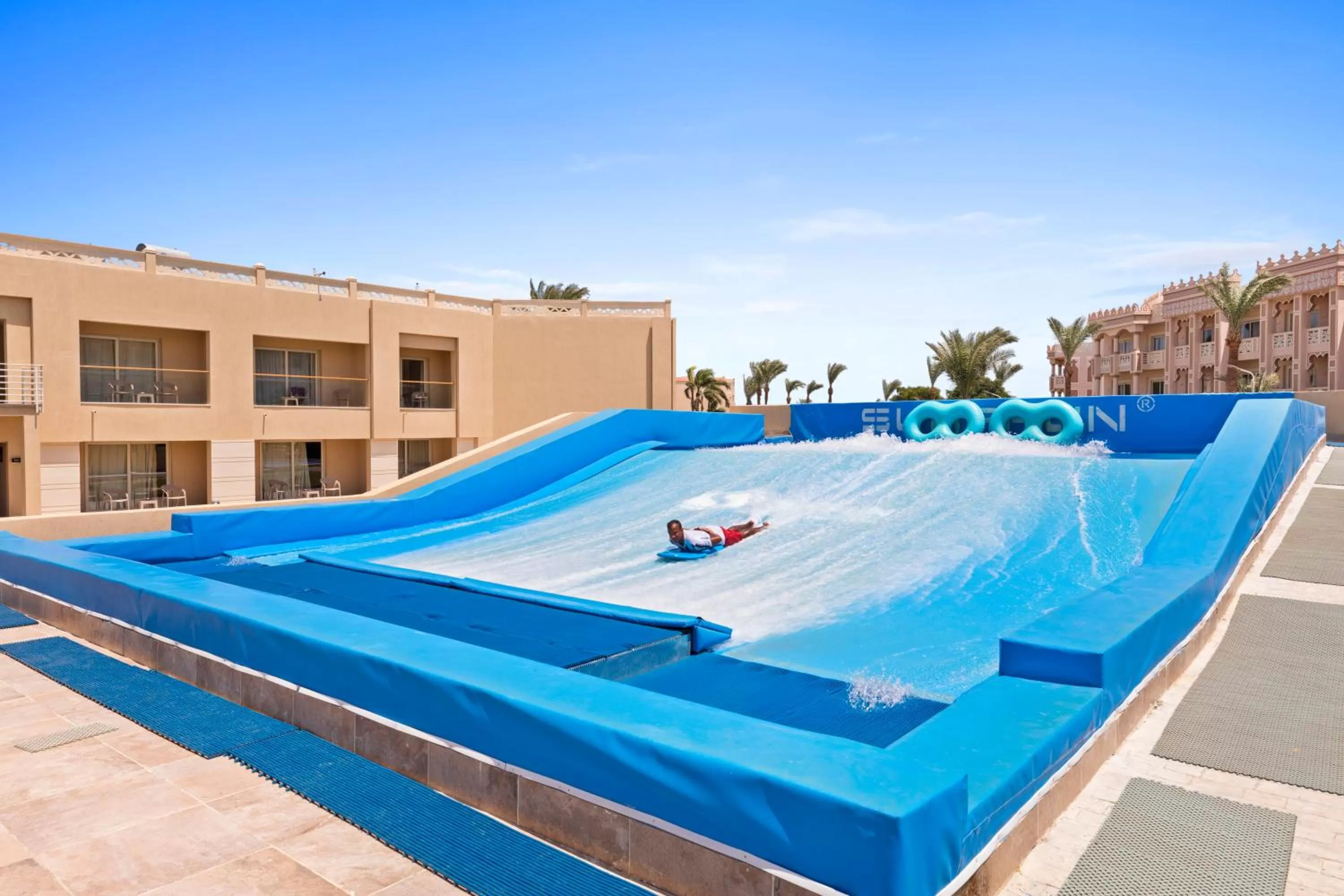 Swimming pool in Beach Albatros Aqua Park - Hurghada