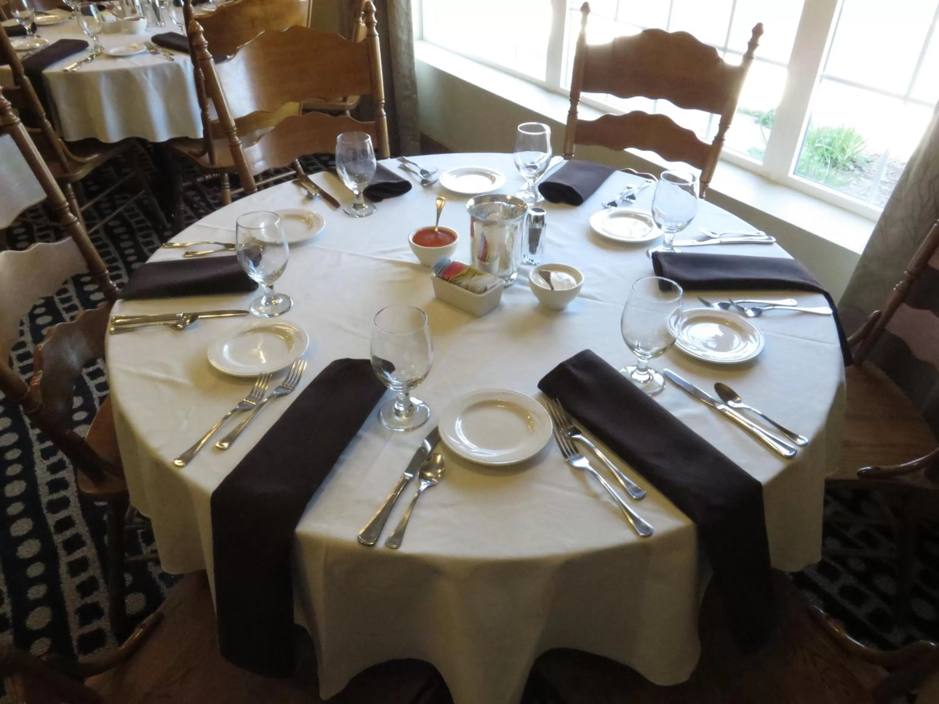 Restaurant/places to eat in Wingate by Wyndham Elkins