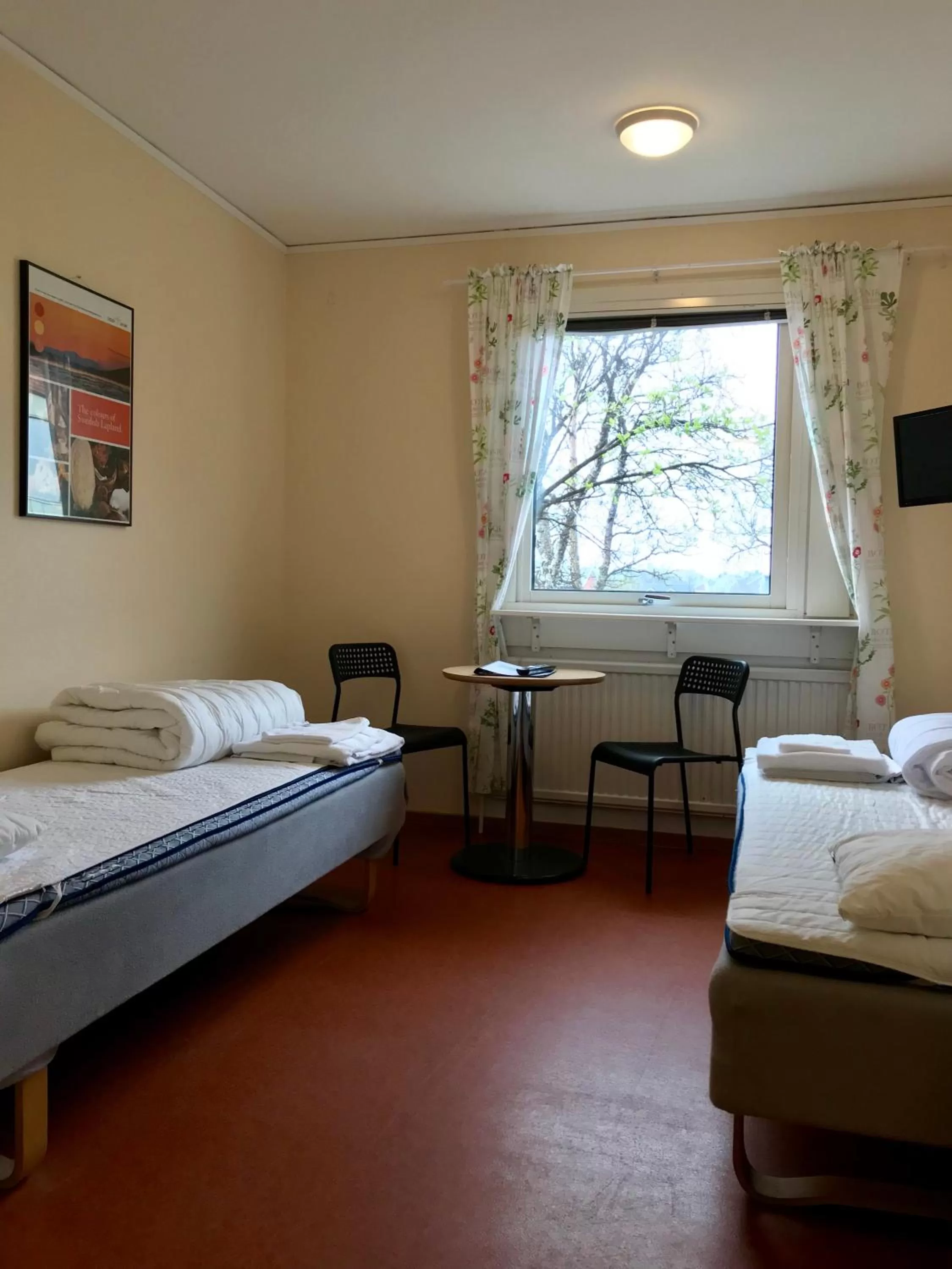 Bed in STF Malmfältens Folkhögskola