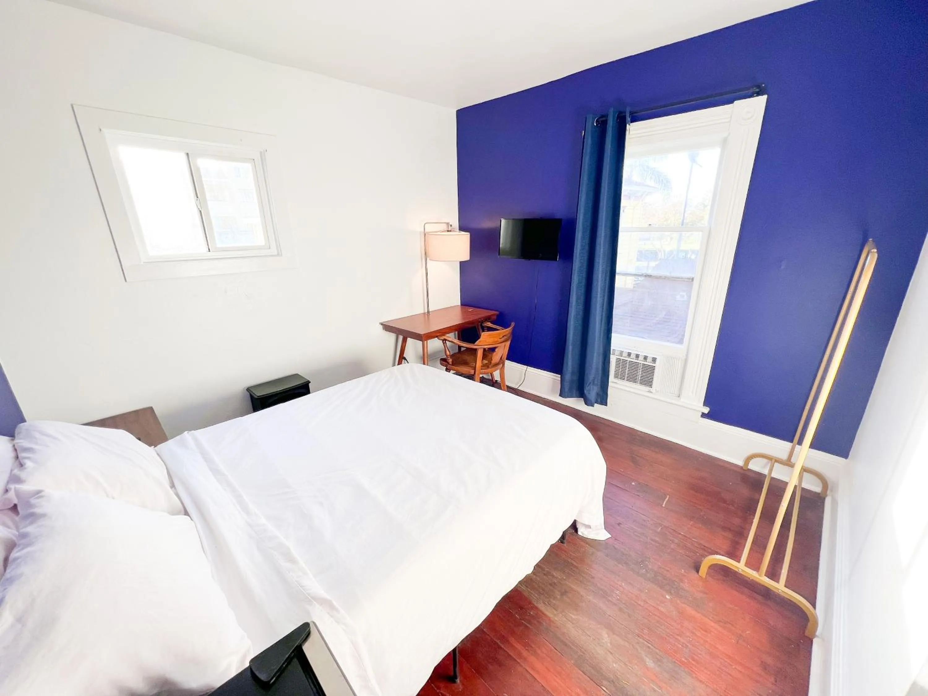 Bedroom, Bed in ITH San Diego Adventure Hostel