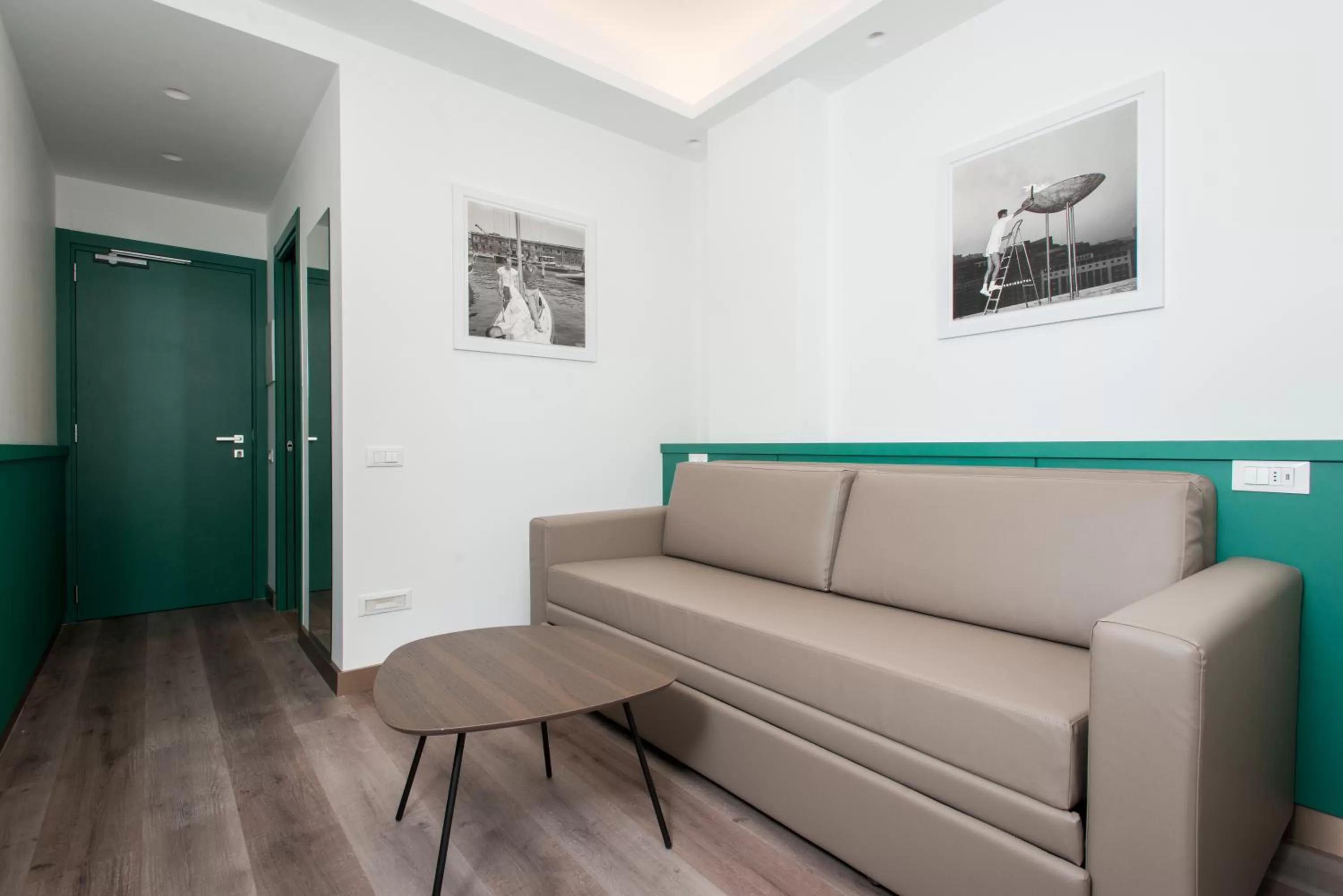 Bedroom in Smart Hotel Napoli