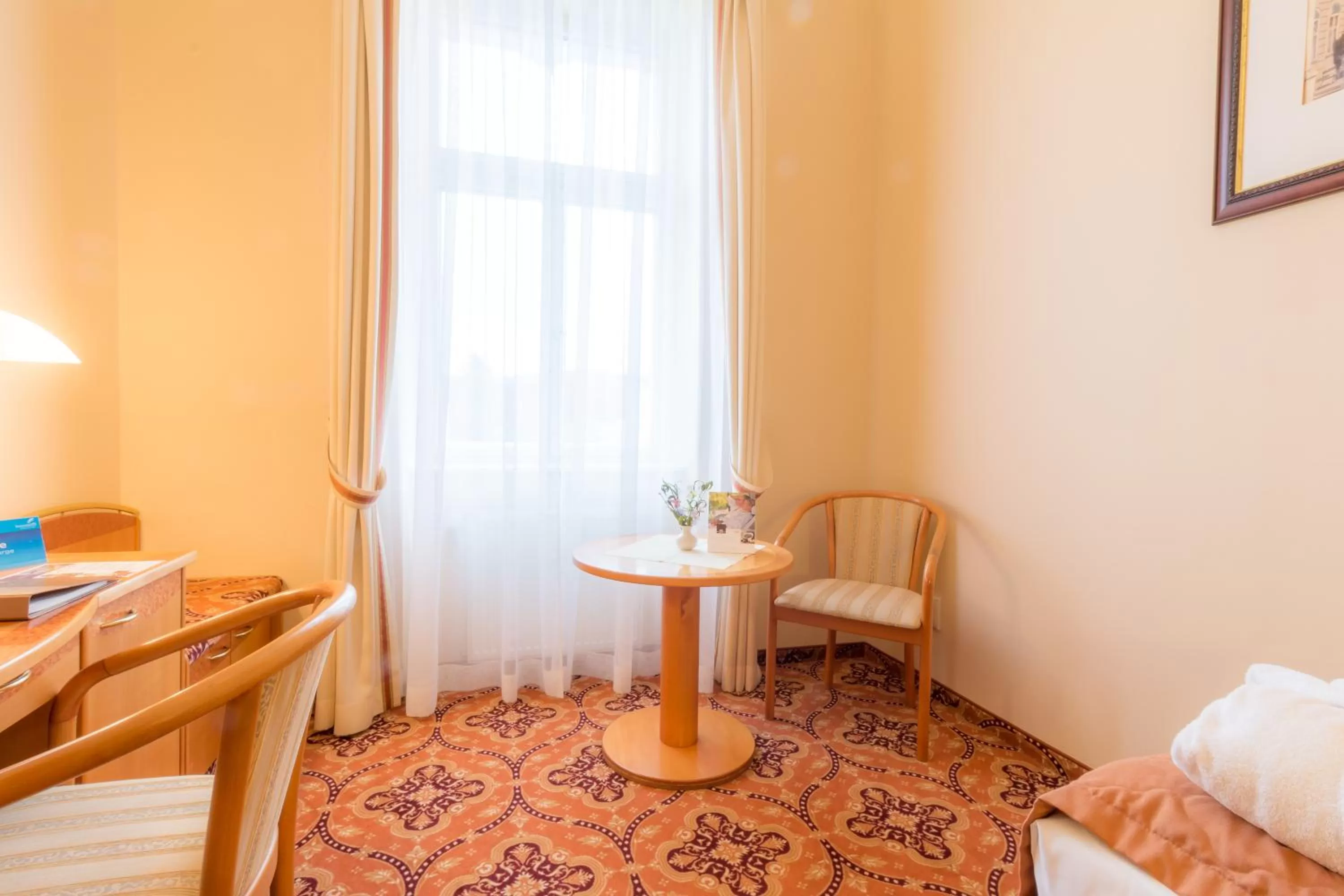 Seating area, Bed in Ensana Hvězda - Imperiál - Neapol