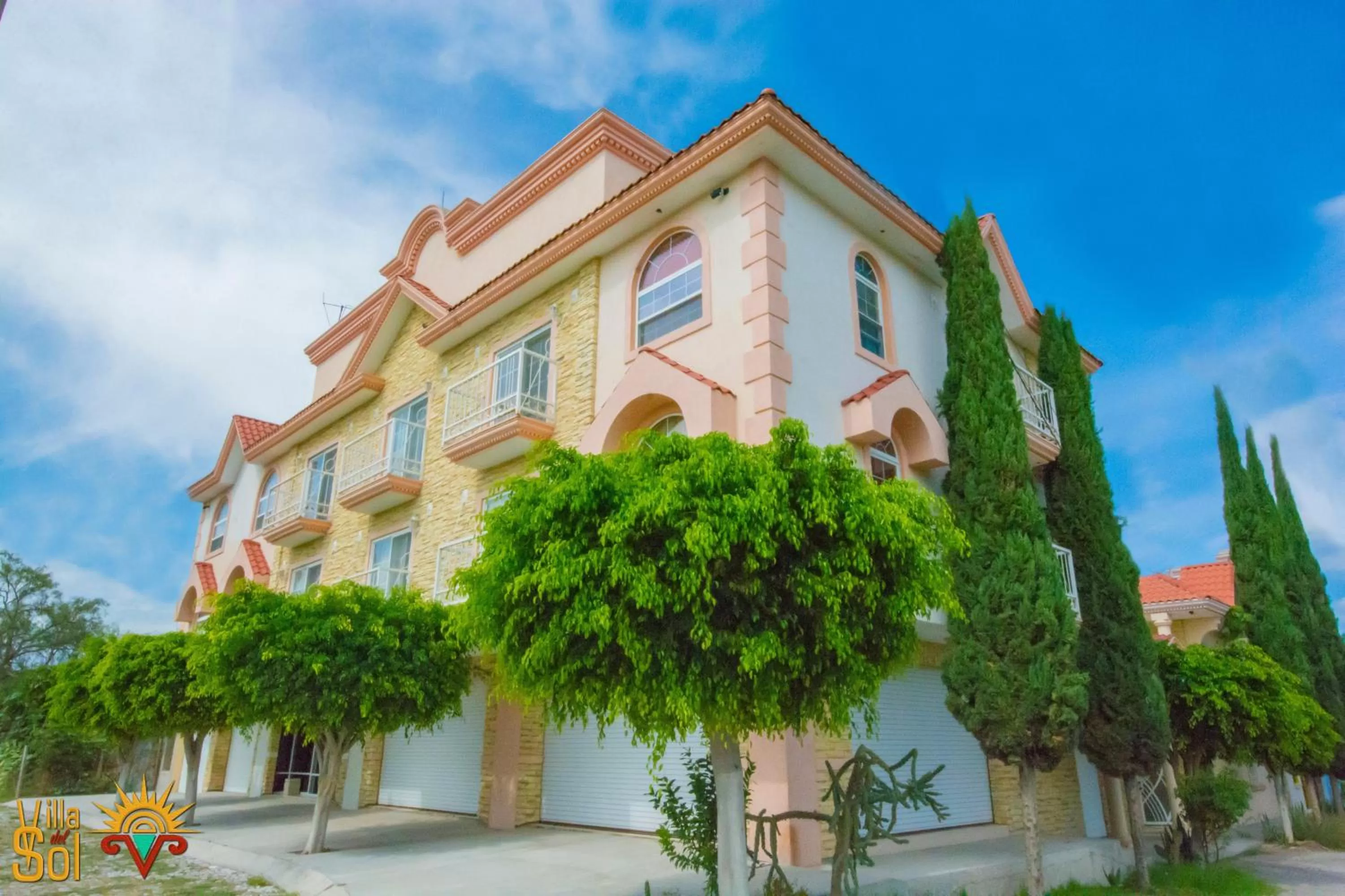 Property building in Villa Del Sol