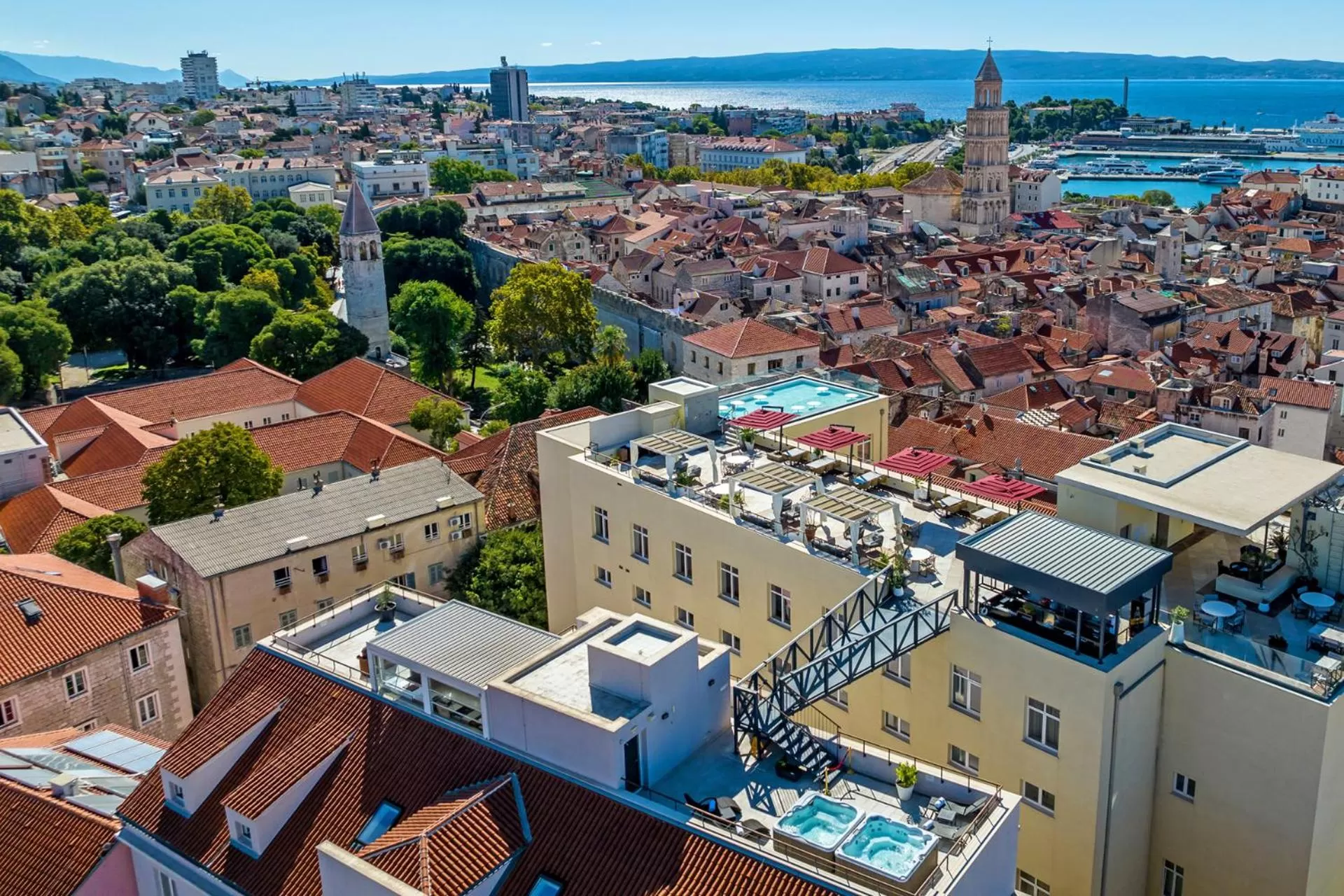 Property building in Cornaro Hotel