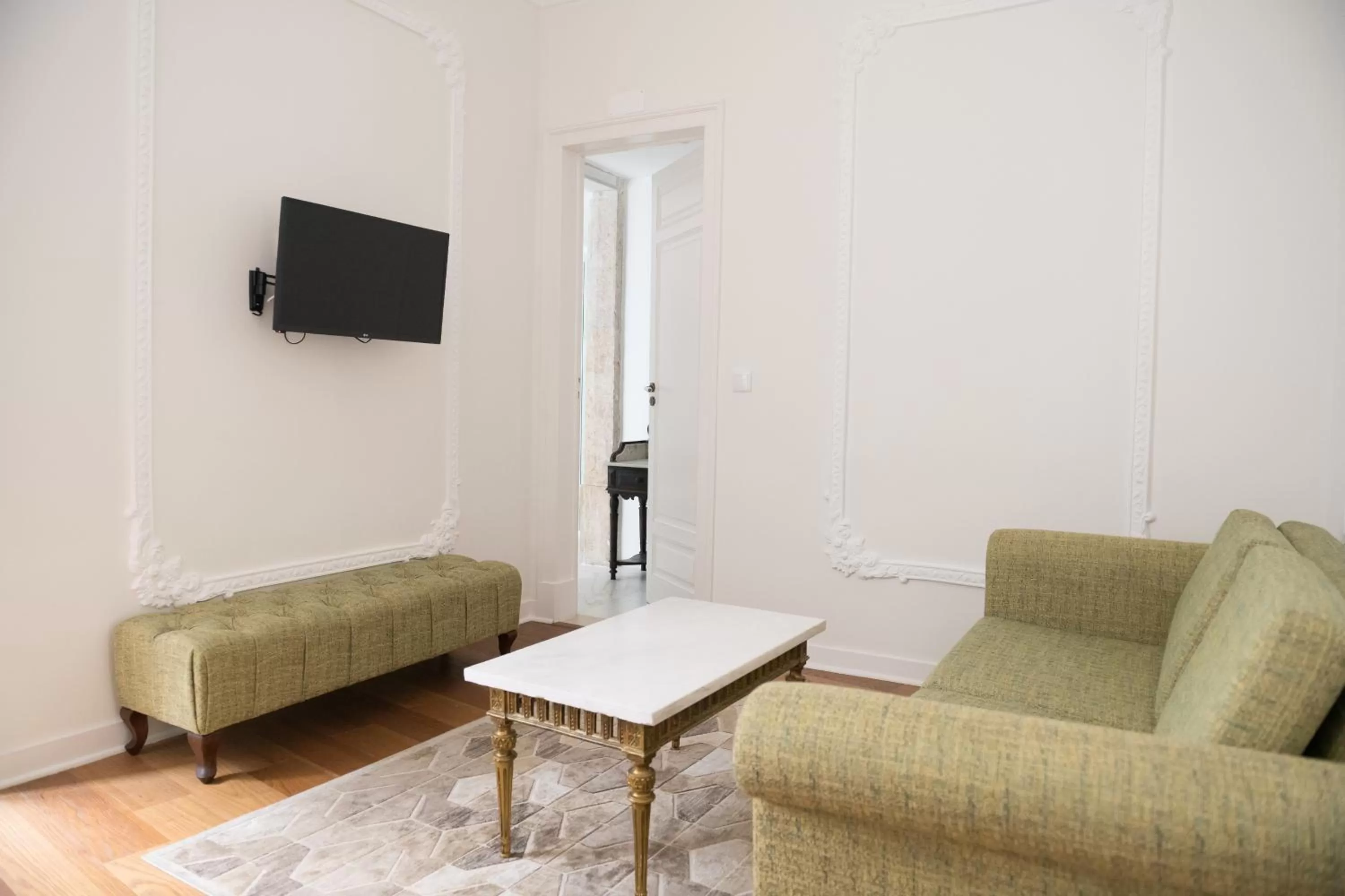 TV and multimedia in 1869 Príncipe Real House