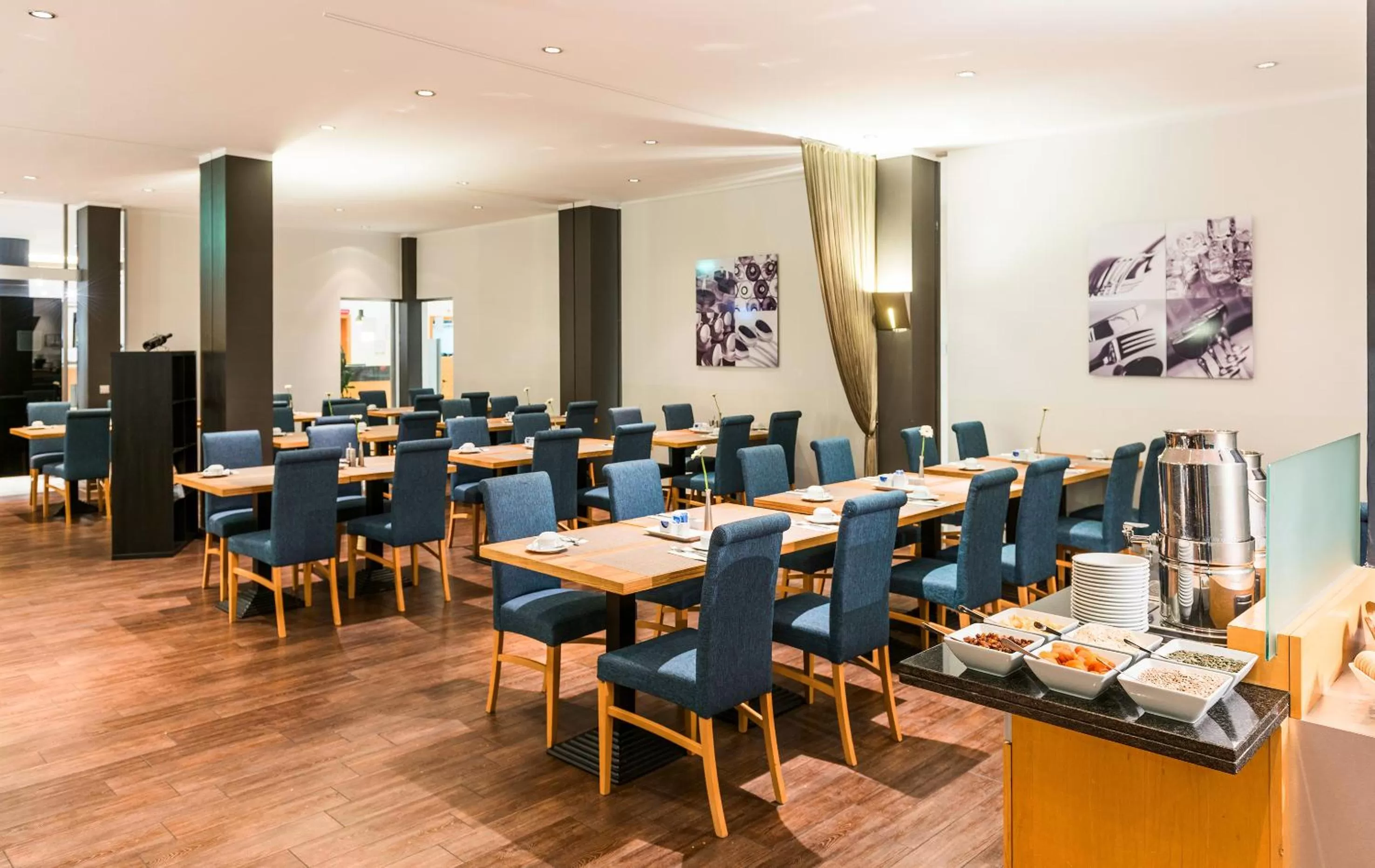 Restaurant/places to eat in Hotel Oberhausen Neue Mitte affiliated by Meliá