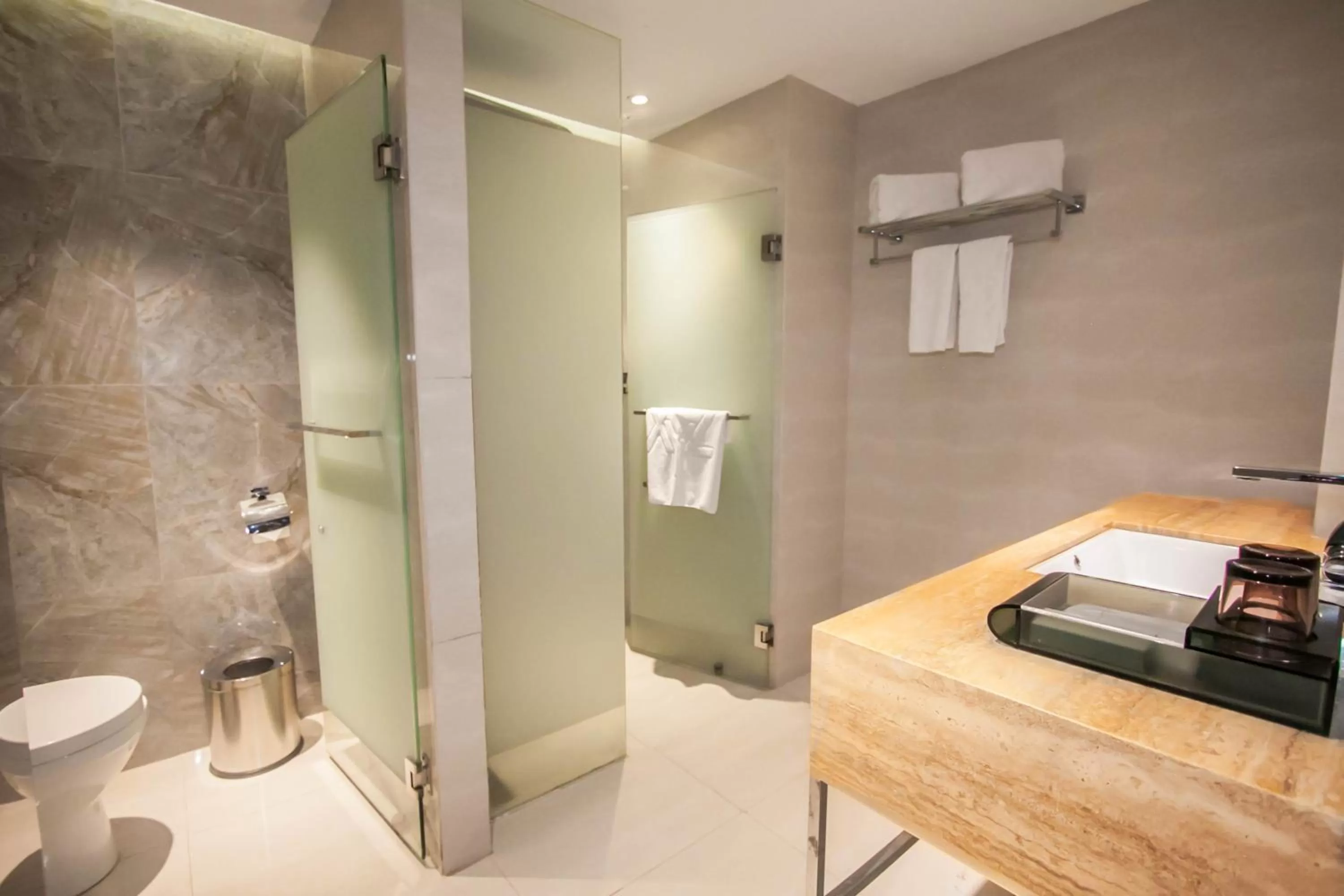 Photo of the whole room in Hotel XYZ