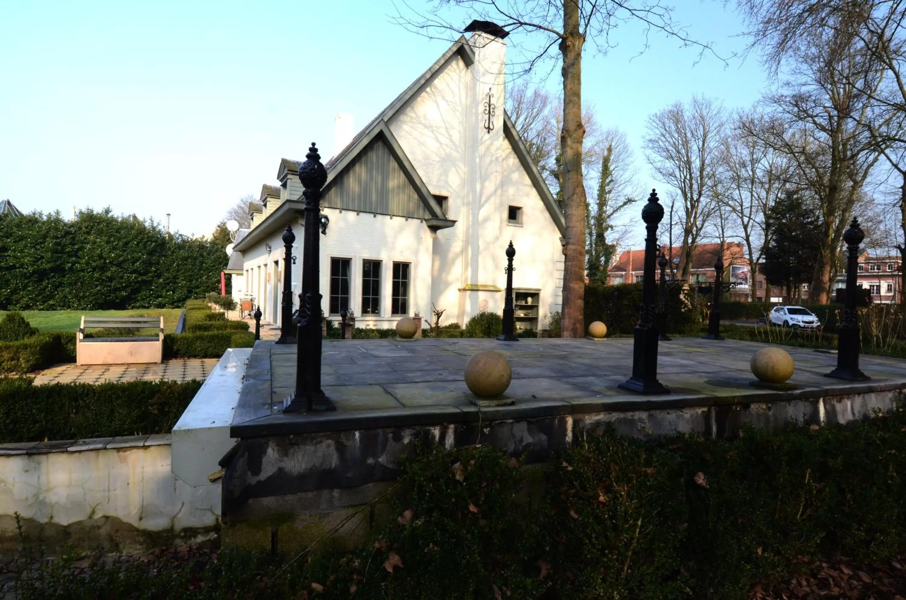 Property building in Hotel Malcot