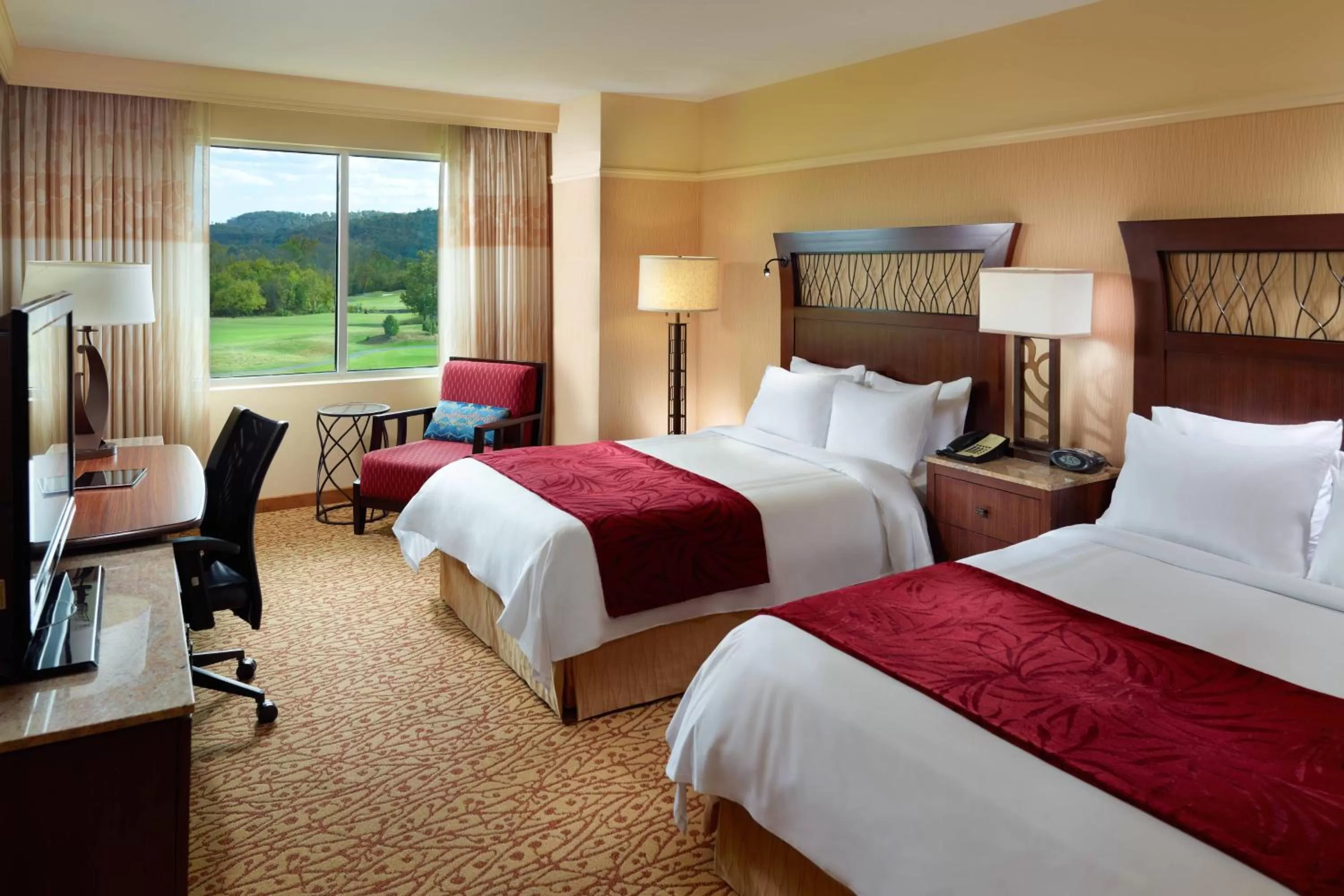 Double Room in MeadowView Marriott Conference Resort and Convention Center