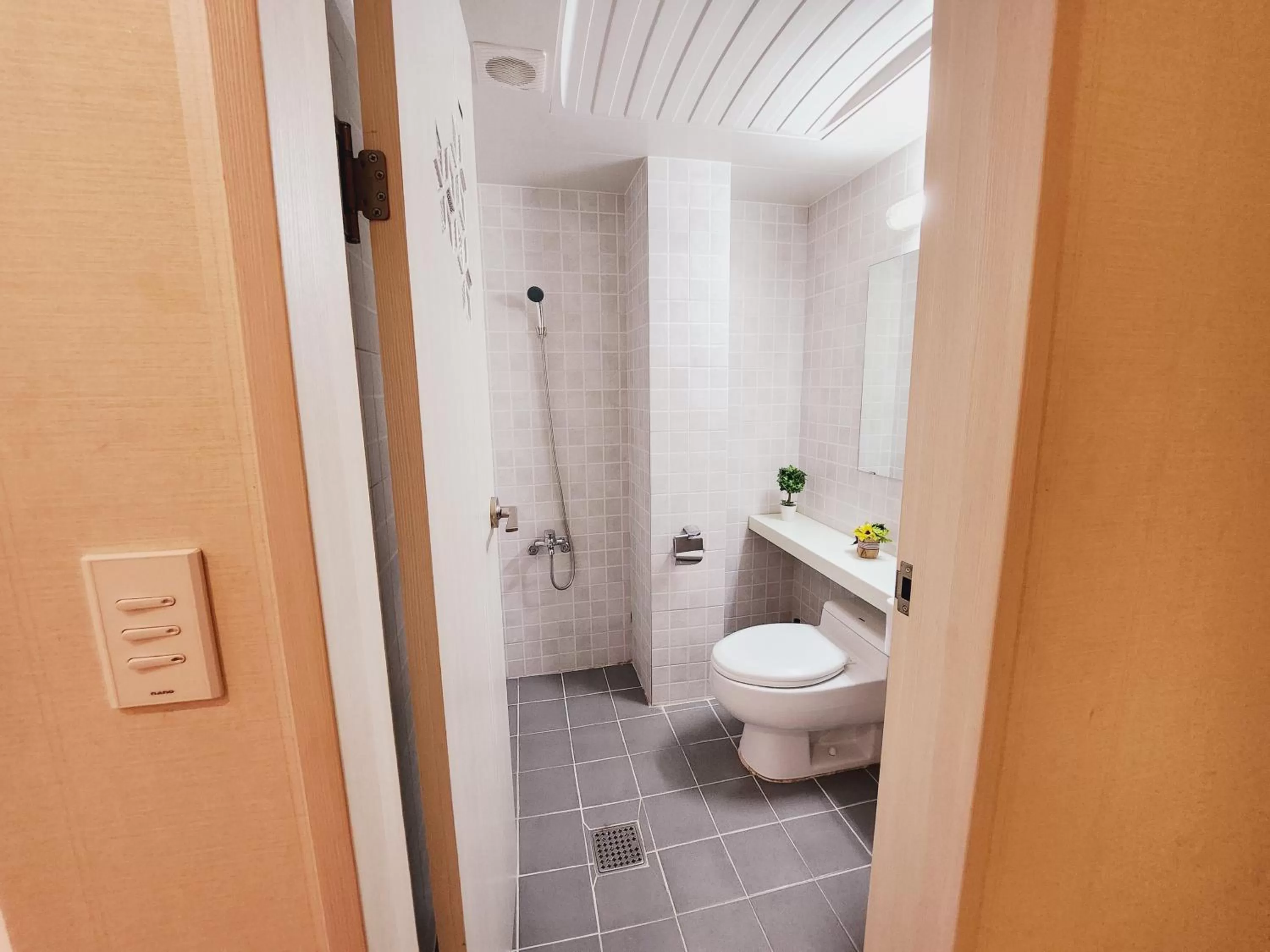 Toilet in Olive hostel R(Residence)