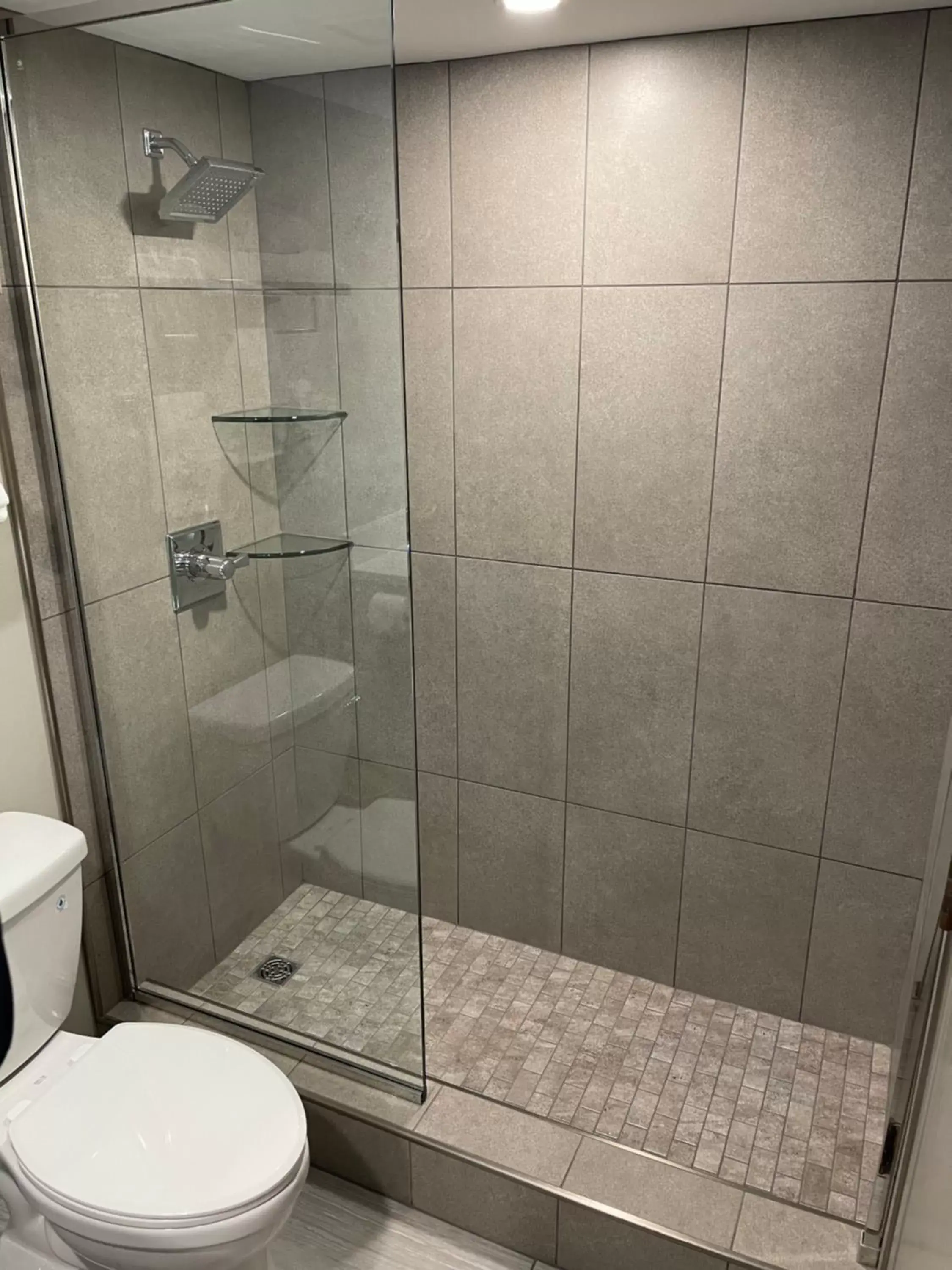 King Studio with Sofa Bed in Chateau Hotel and Conference Center King Studio with Sofa Bed in Chateau Hotel and Conference Center