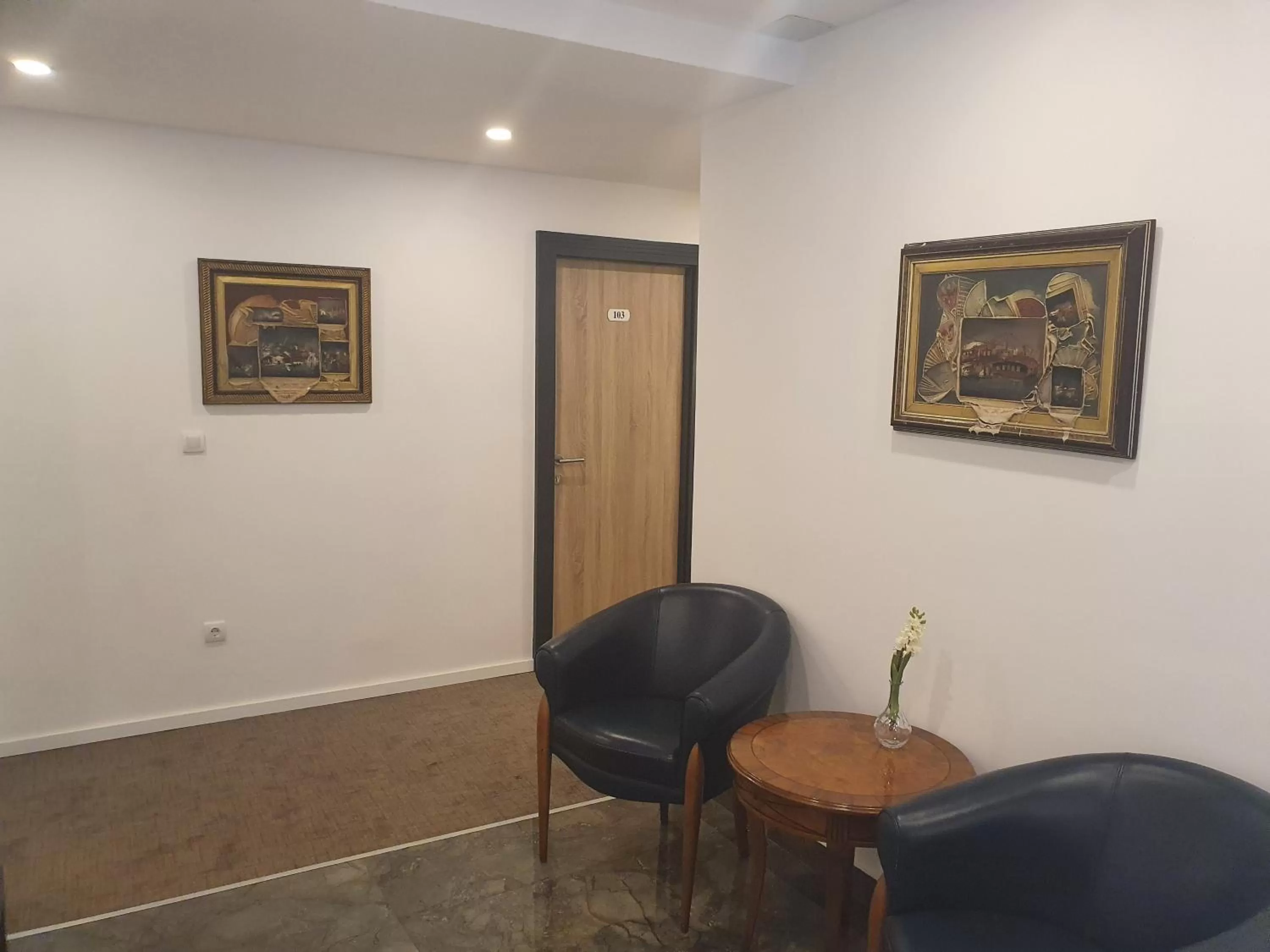 Lobby or reception in Premium Crown Suites