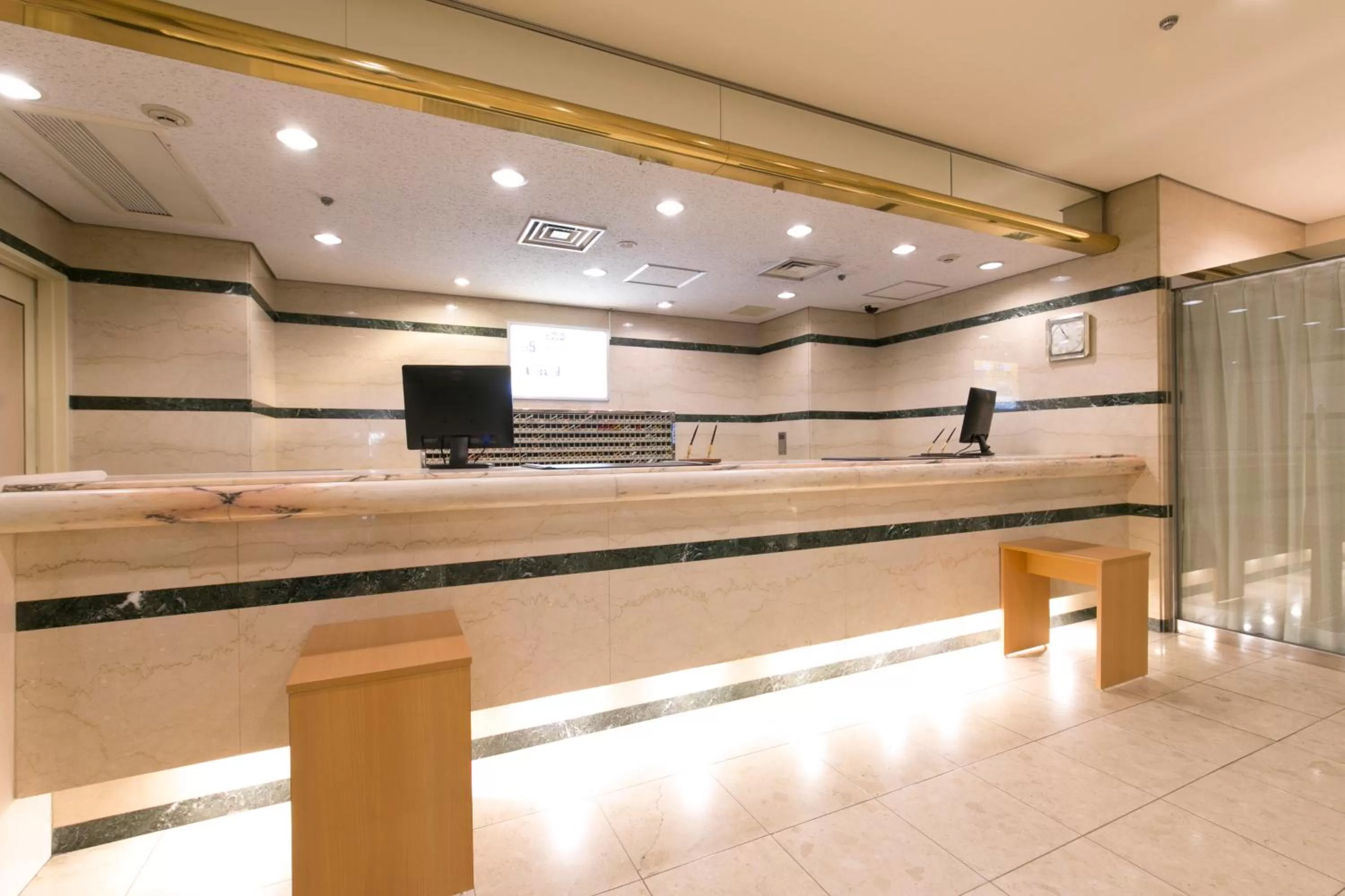 Lobby or reception in Okayama Washington Hotel Plaza