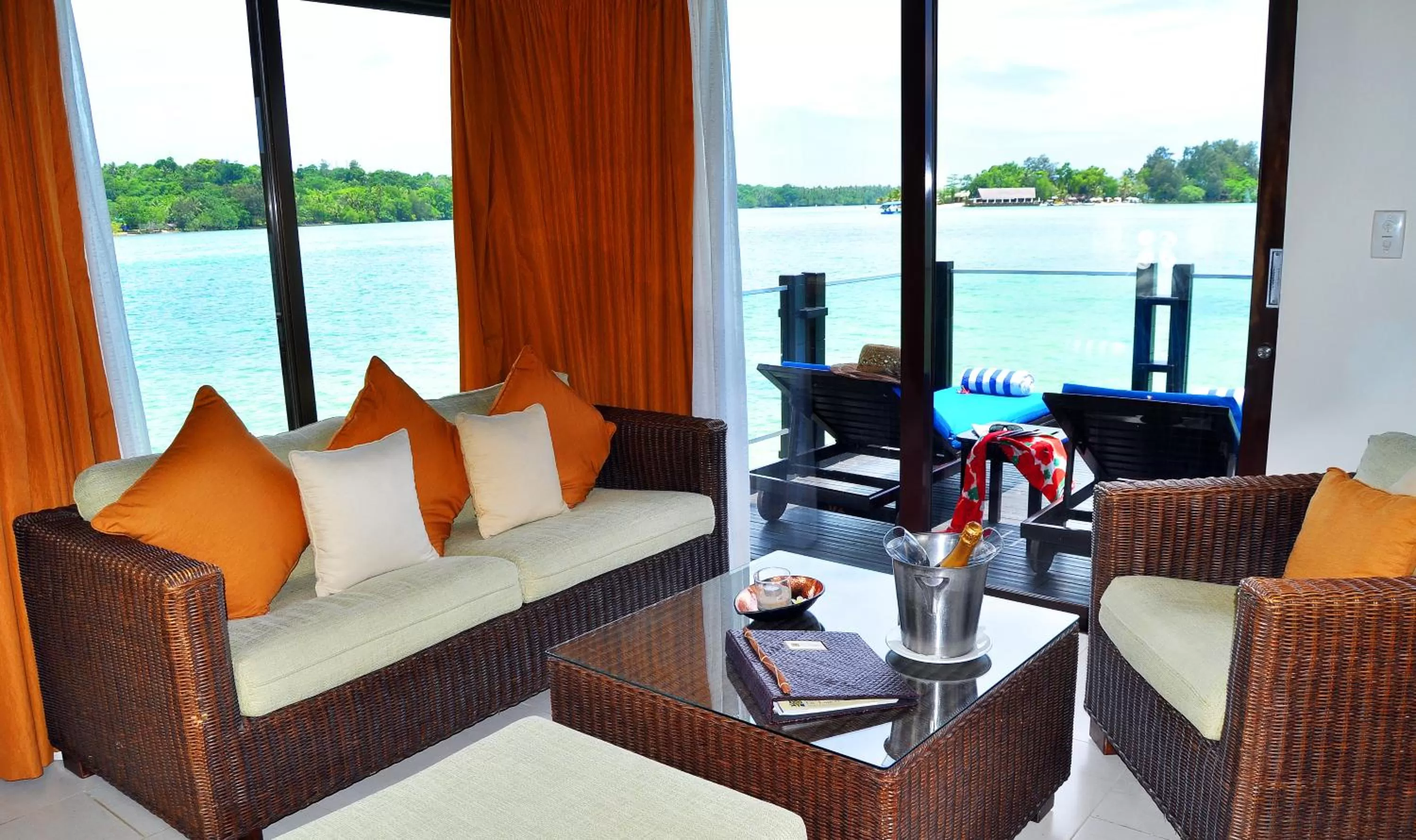 Living room in Warwick Le Lagon Resort & Spa, Vanuatu