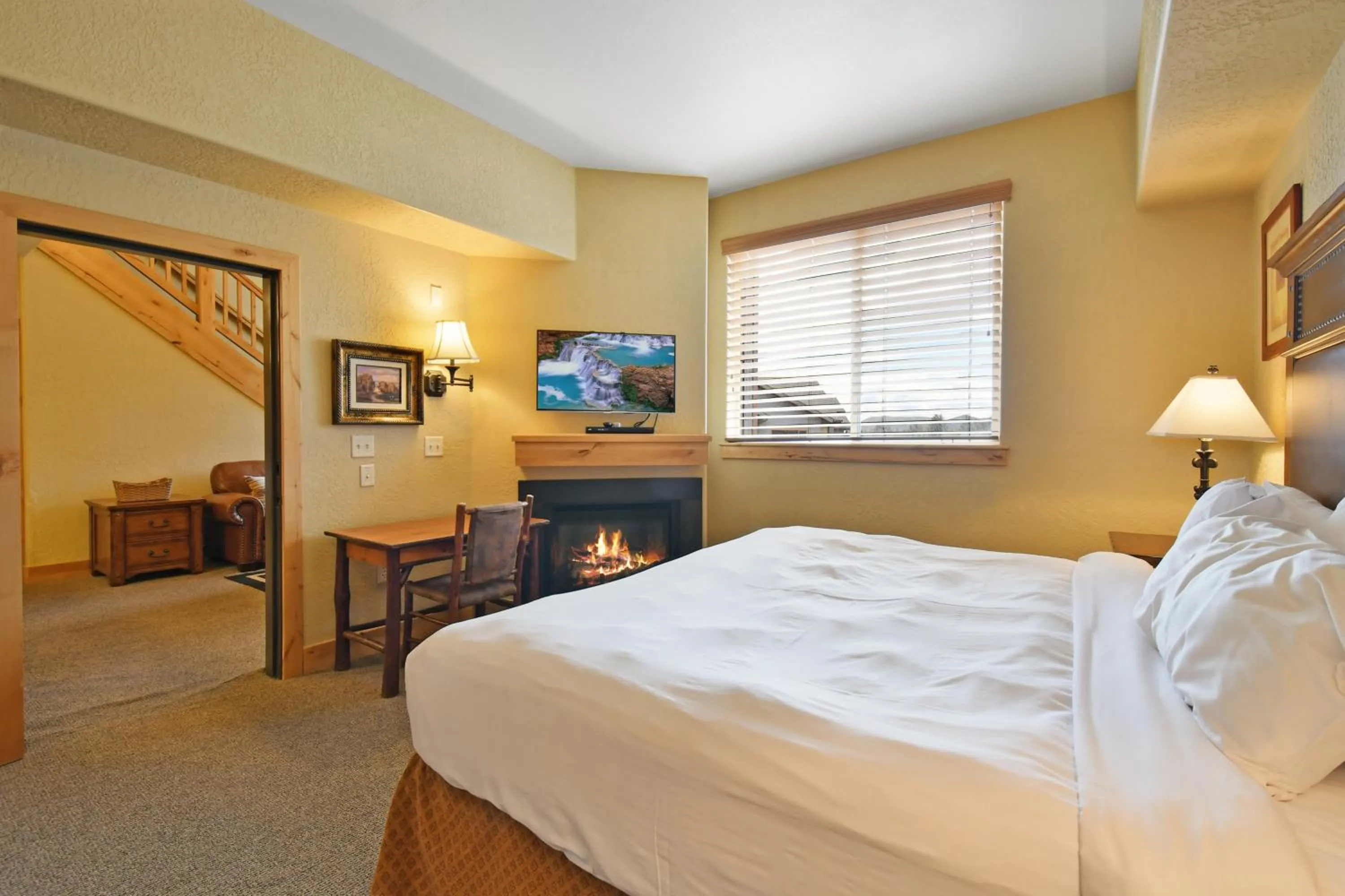 Bed in Silverado Lodge by Park City - Canyons Village