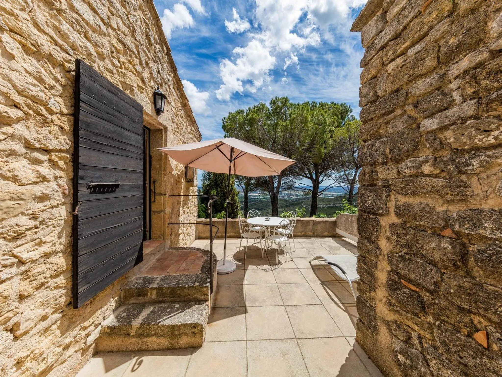 Patio in Garrigae Abbaye de Sainte Croix