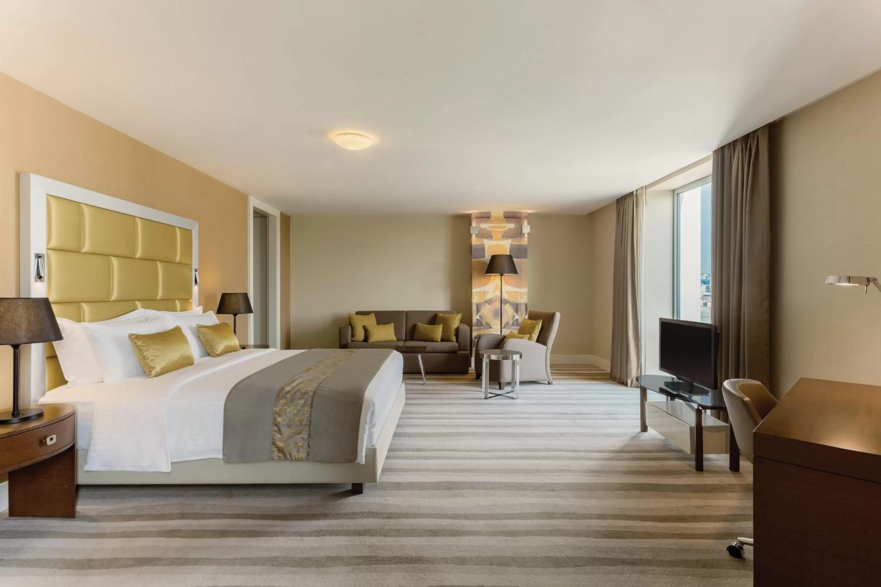 bunk bed, Bed in Wyndham Grand Istanbul Europe