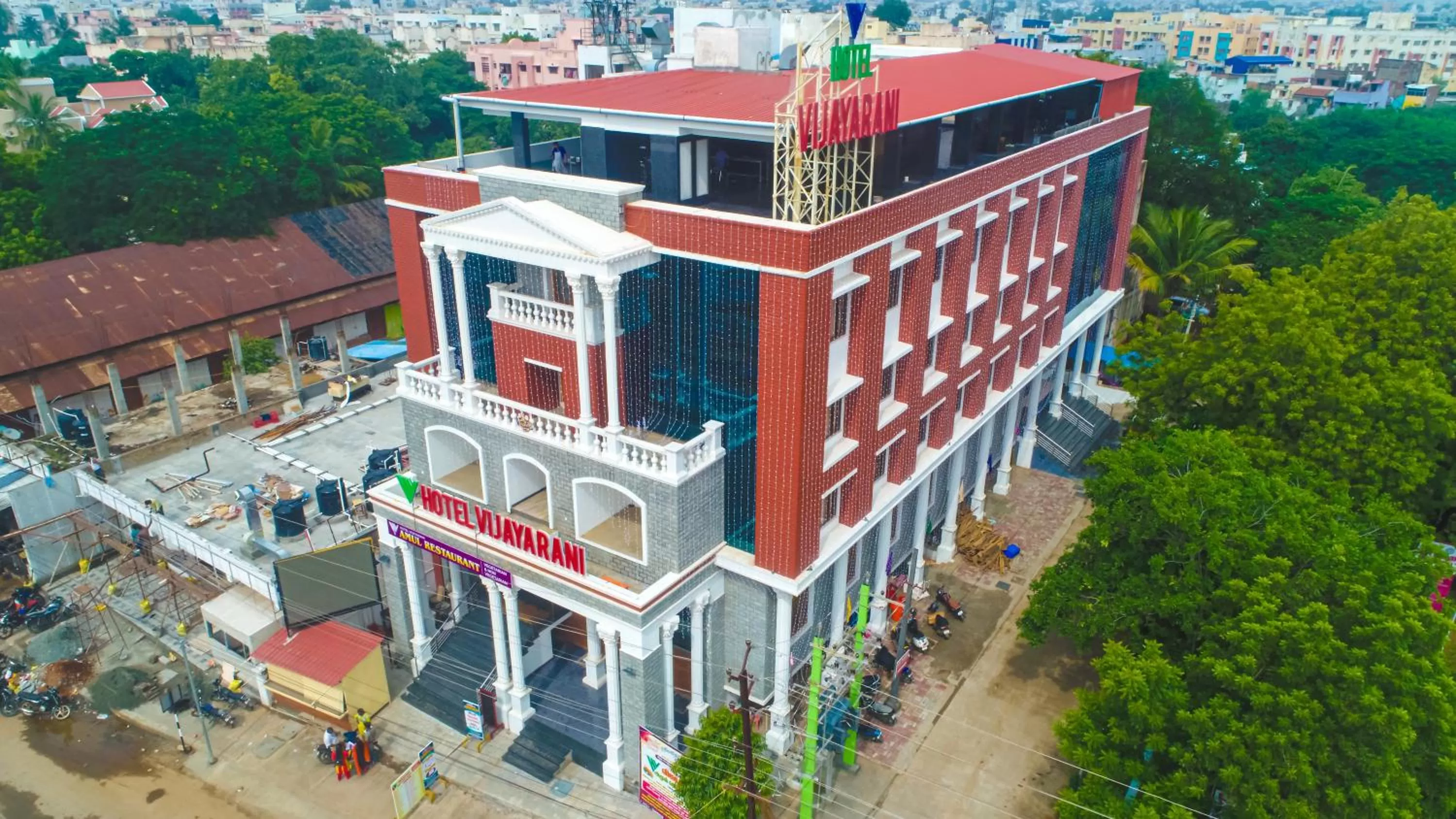Property building in HOTEL VIJAYARANI