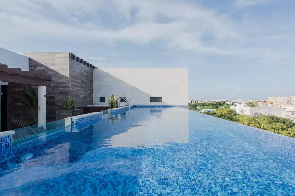 Pool view, Swimming Pool in Homely Studio or OneBR in Playa del Carmen w Balcony, BBQ, Pool Infinite, AC, TV Smart, 60mb