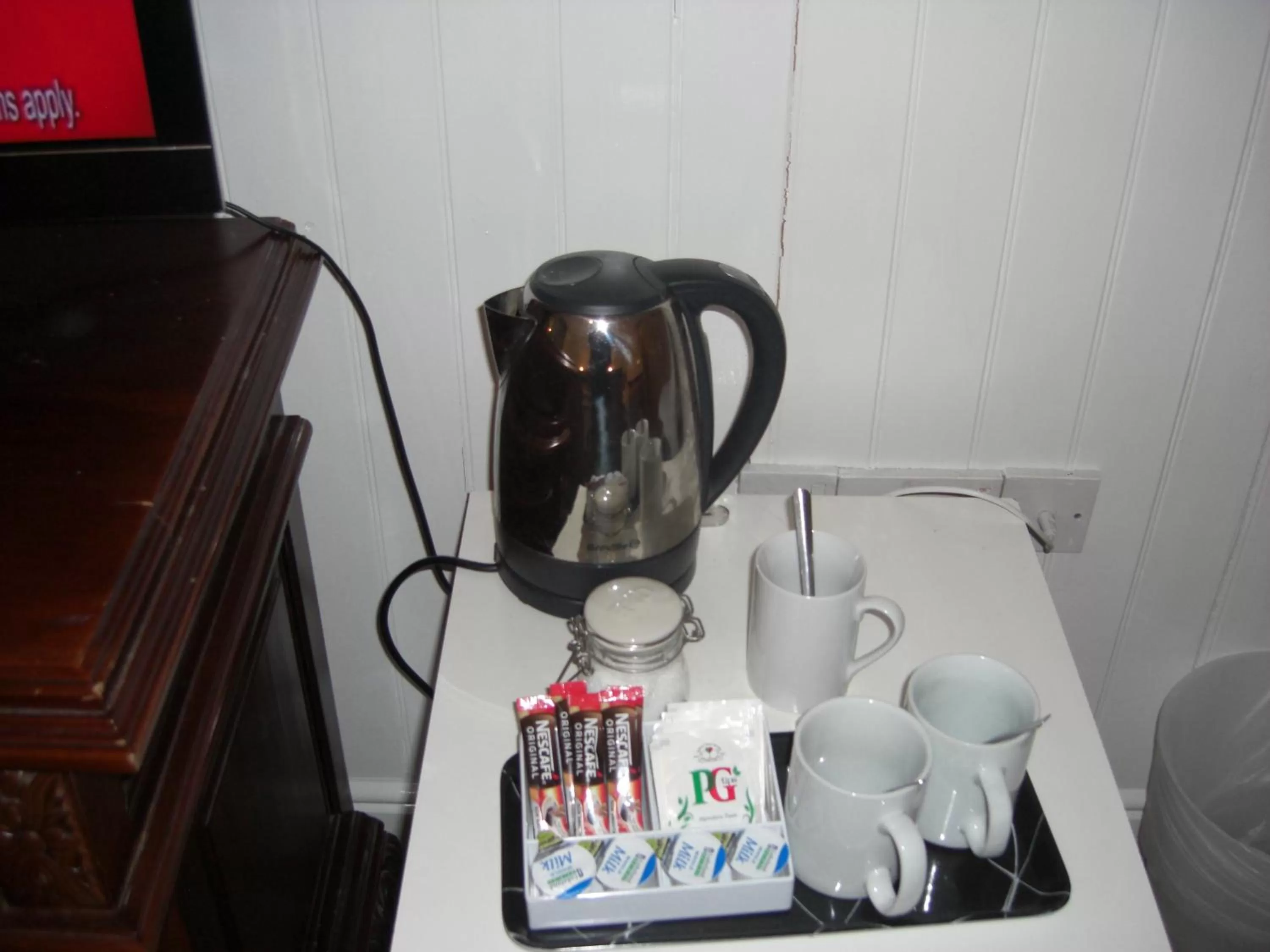 Coffee/tea facilities in Lynebank House Hotel, Bed & Breakfast