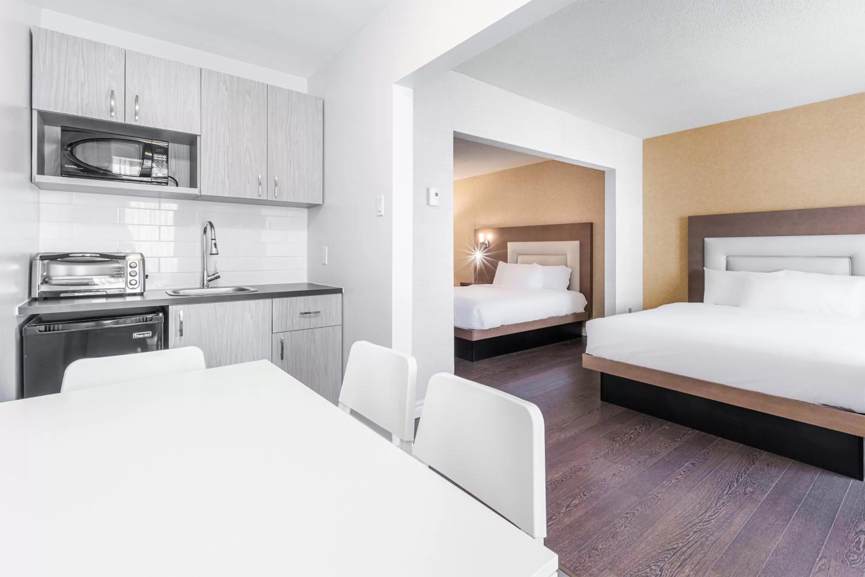 TV and multimedia, Bed in Hotel Universel