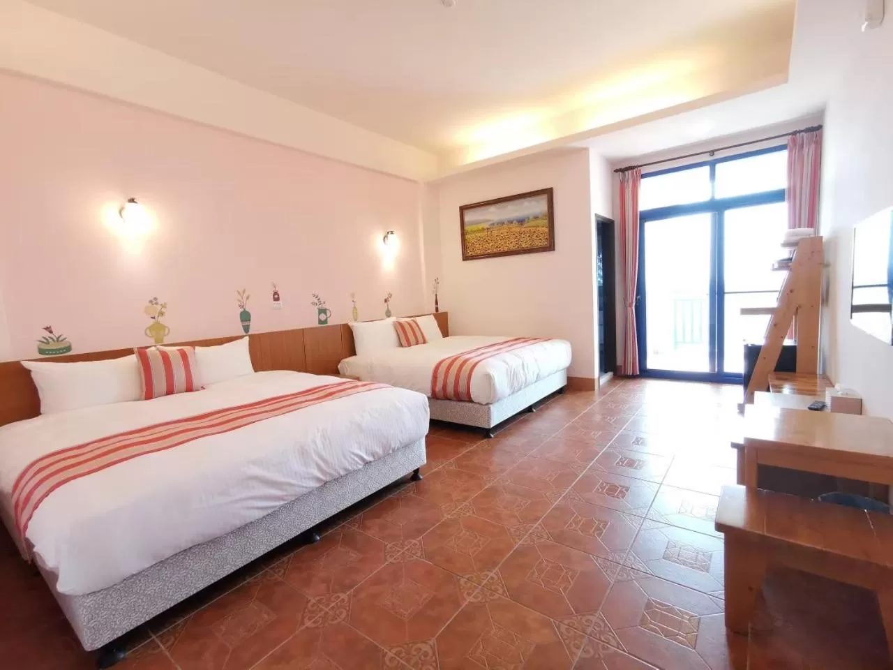 Photo of the whole room, Bed in Love Ocean & Happy Bay HomeStay