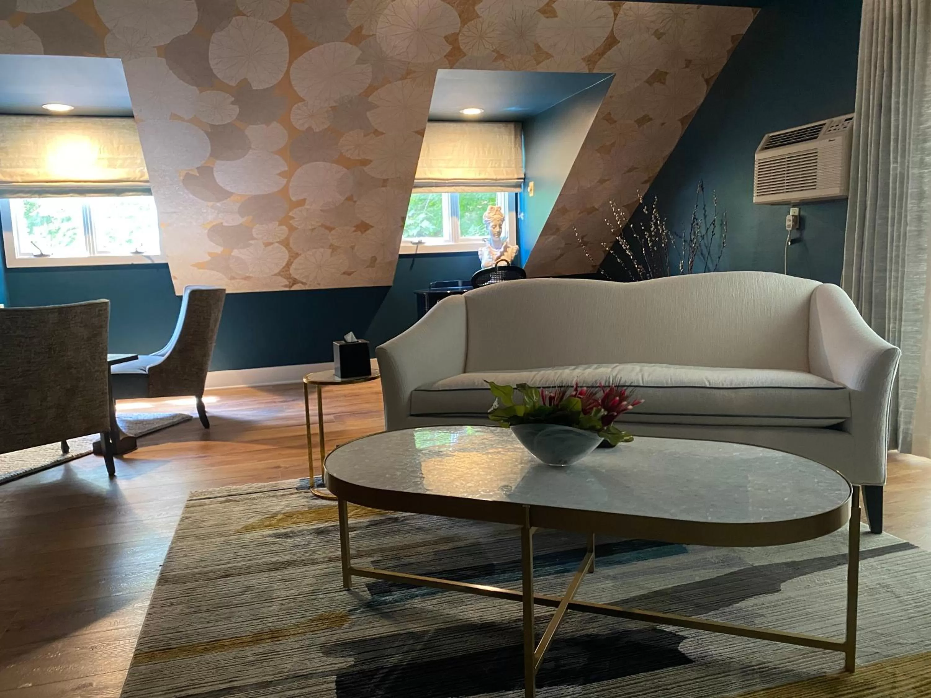 Seating area in The Cornell Inn, Lenox & The Berkshires