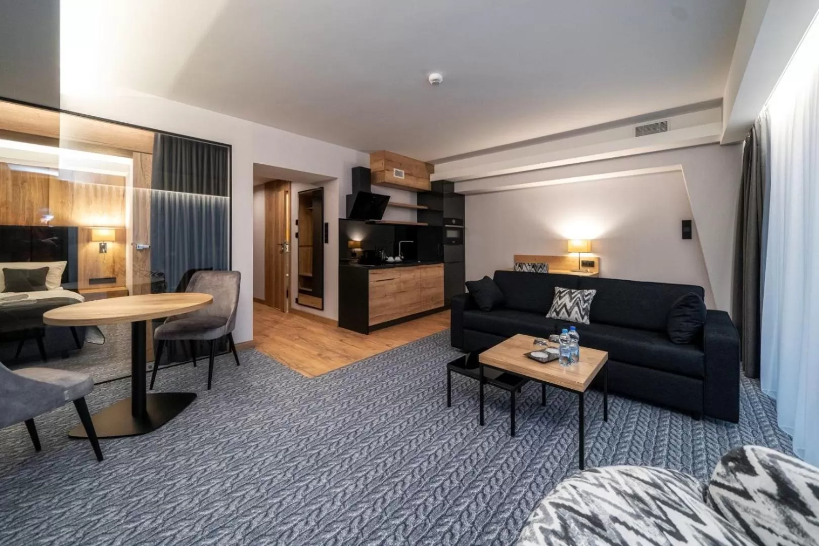 TV and multimedia in Hotel META Resort & Vine SPA