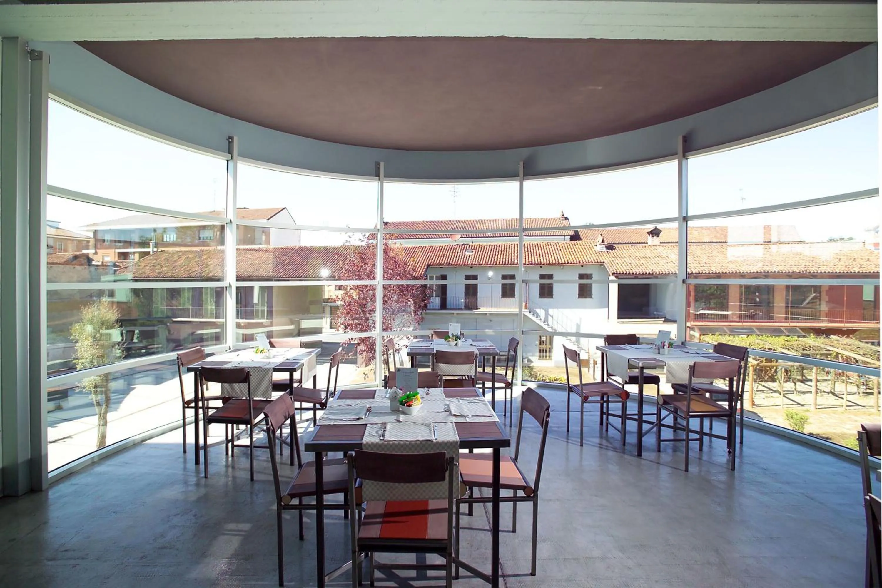 Restaurant/places to eat in Albergo Cantine Ascheri