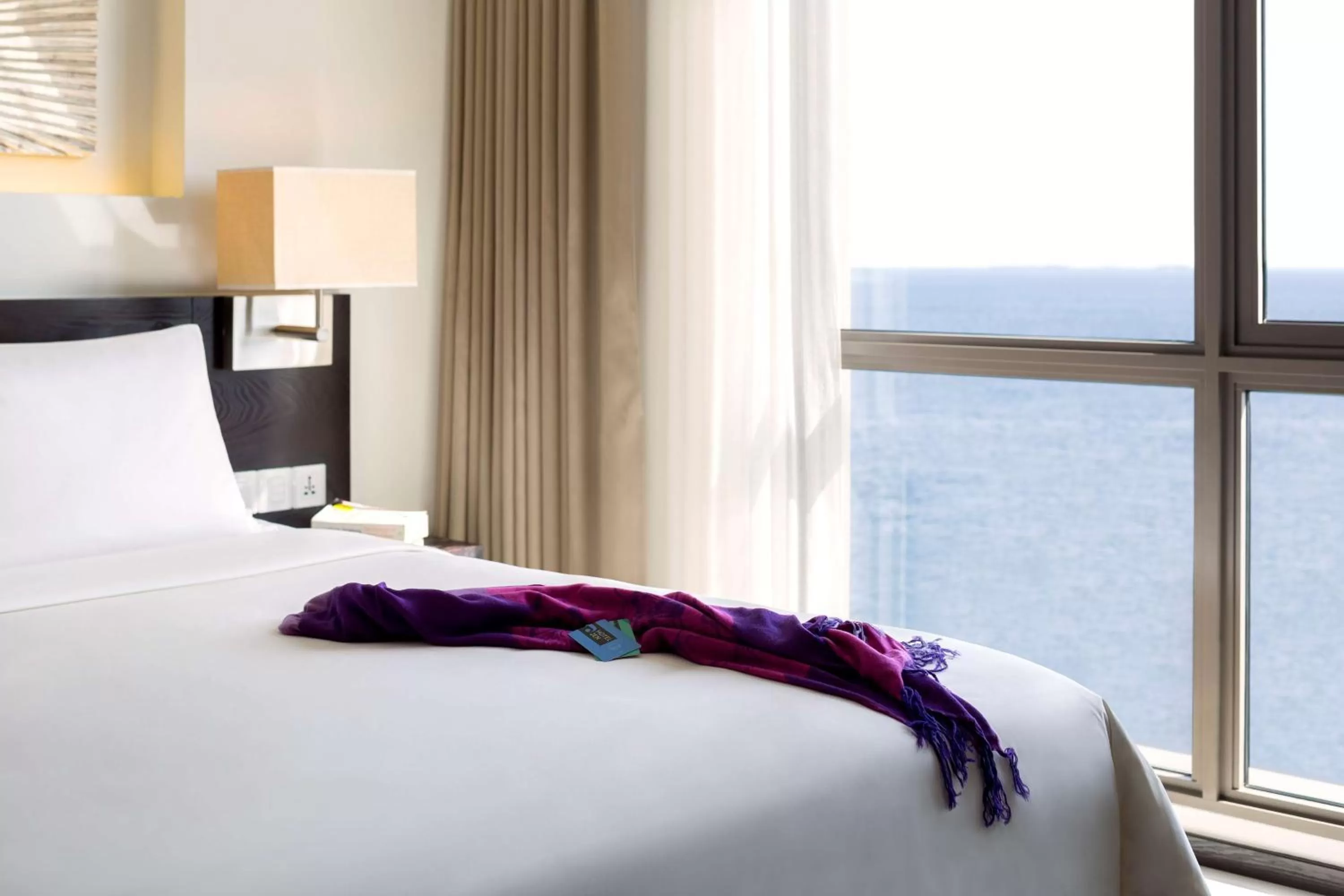 Photo of the whole room, Bed in Jen Maldives Male by Shangri-La