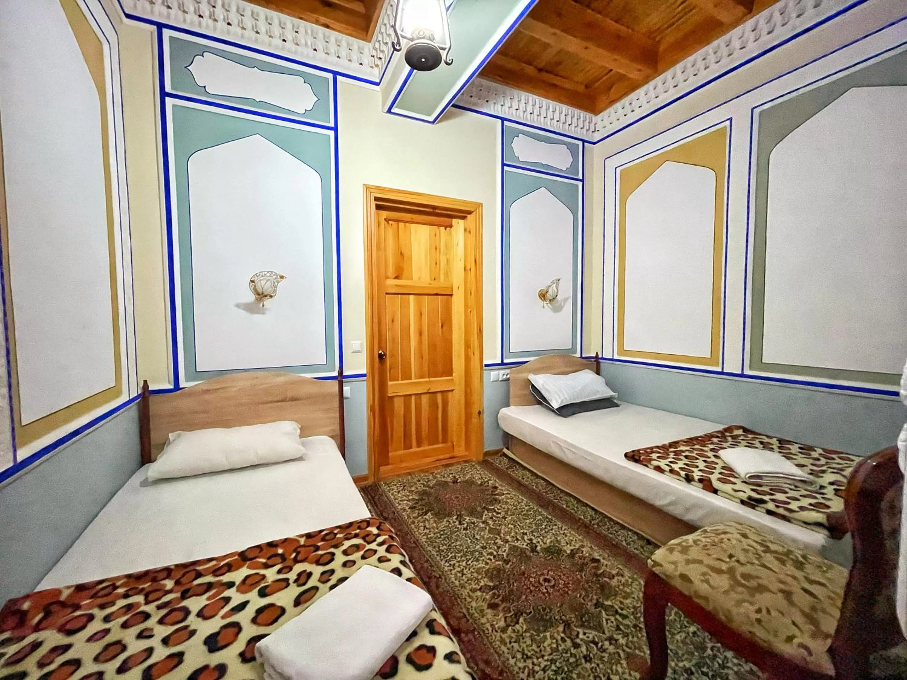 TV and multimedia in Nurafshon Boutique