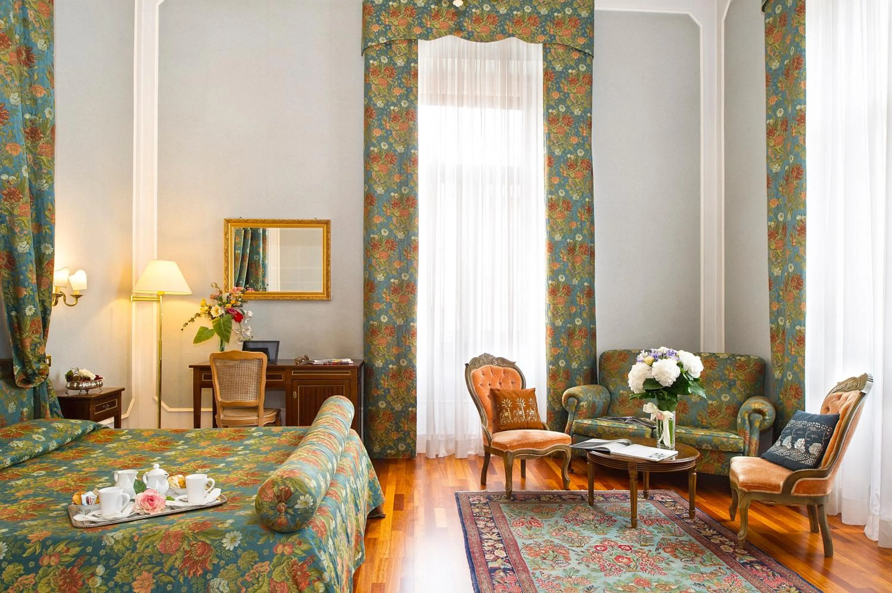 Photo of the whole room, Bed in Grande Albergo Quattro Stagioni