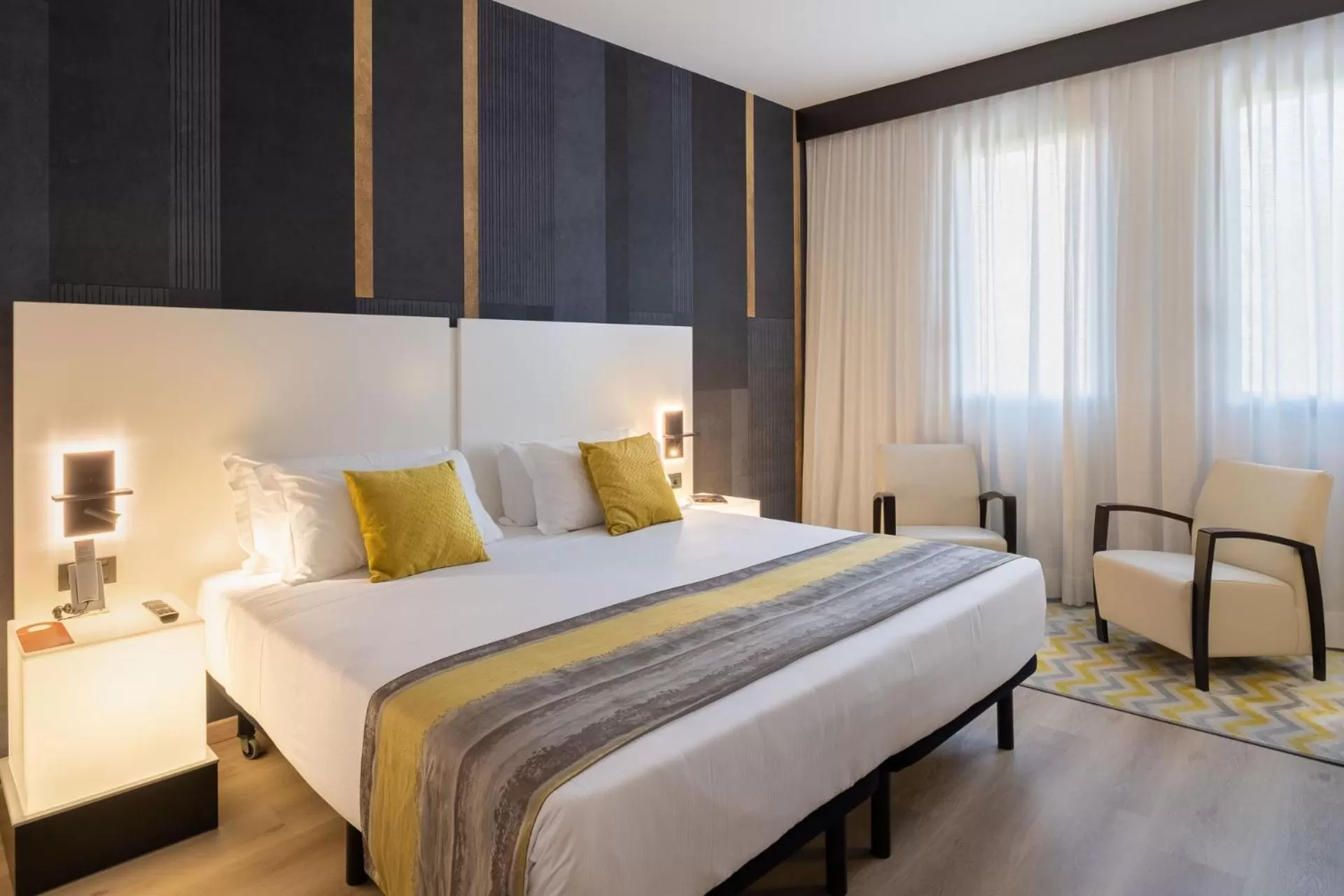 Bedroom, Bed in Savhotel Fiera Bologna