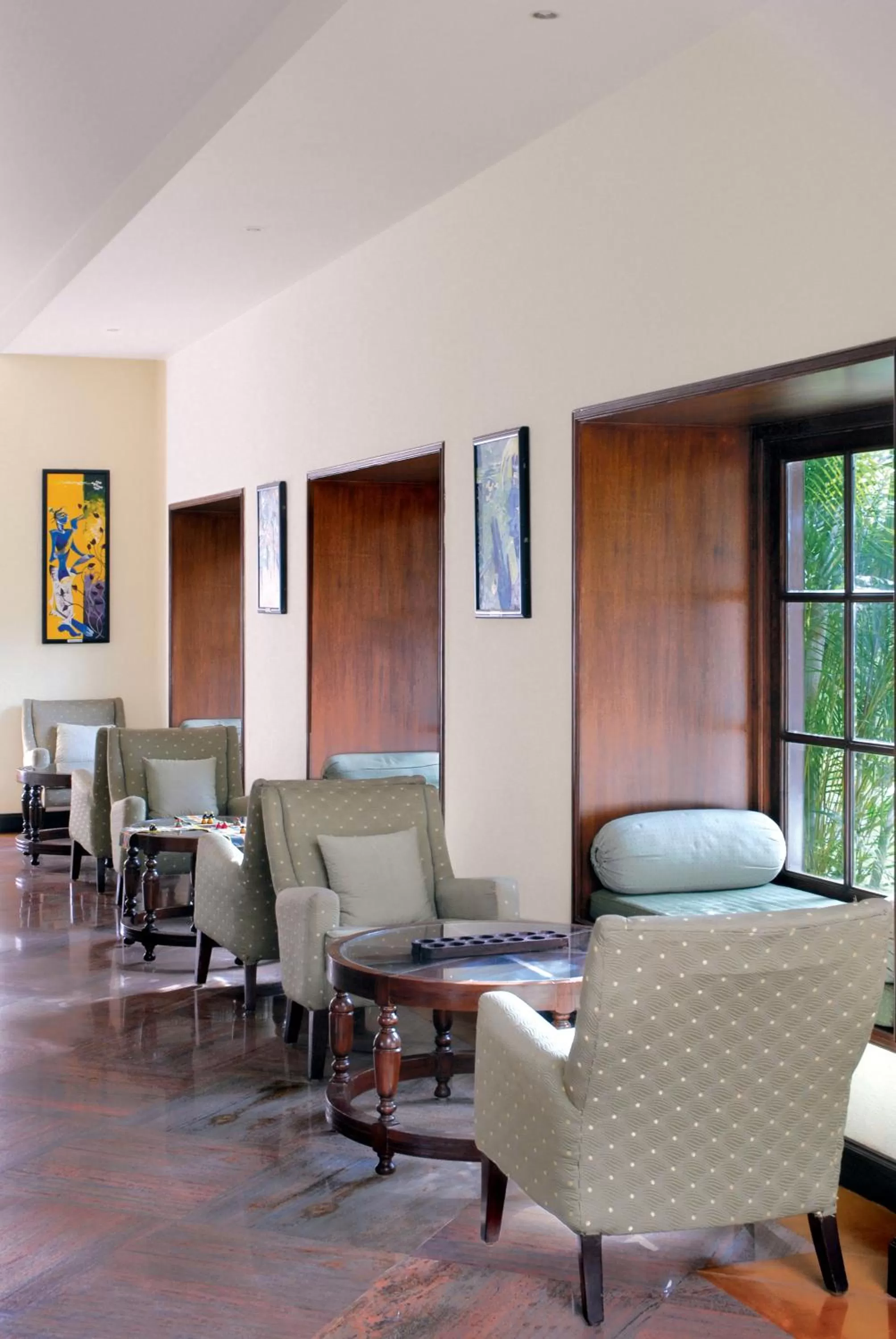 Communal lounge/ TV room in Gateway Chikmagalur