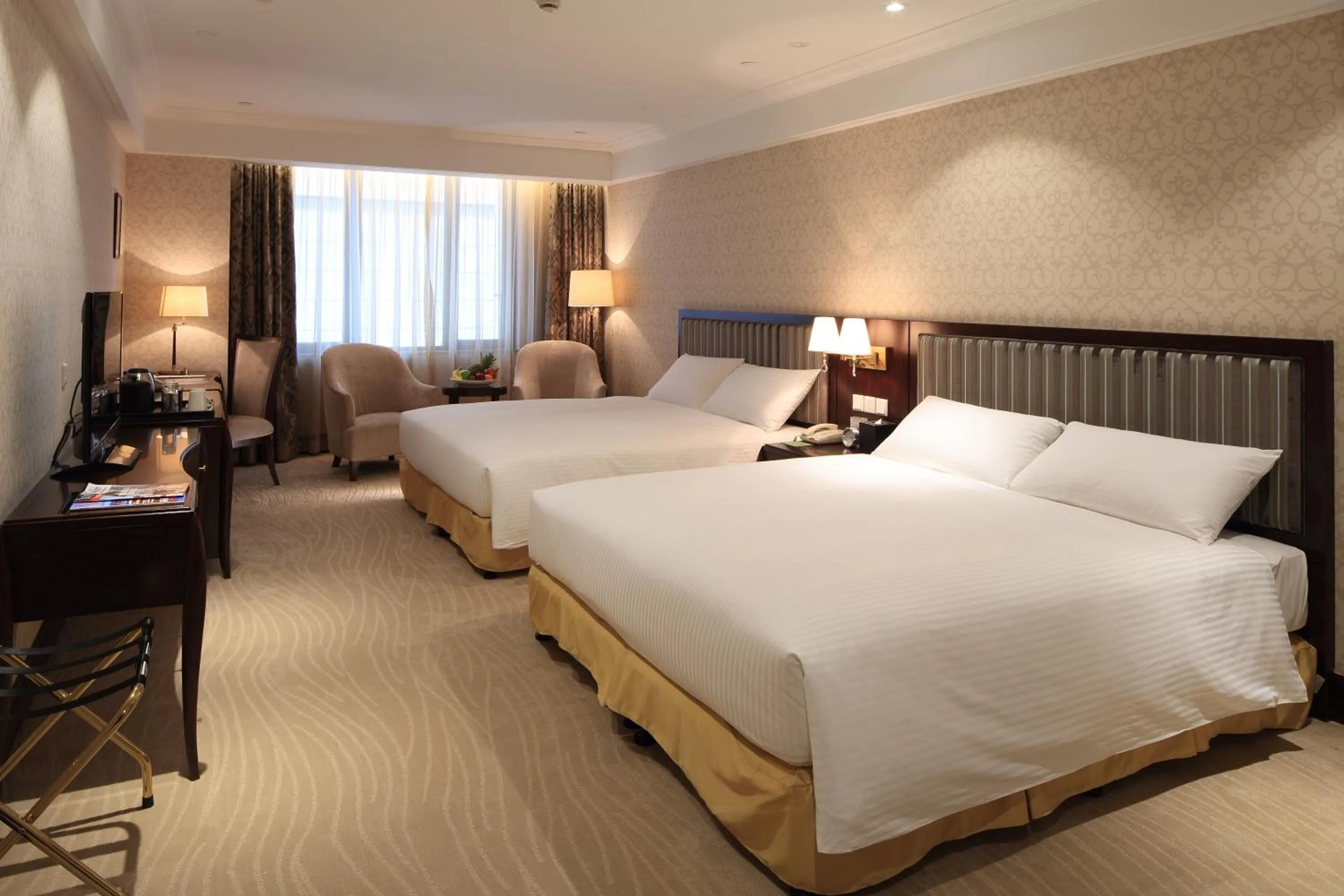 Deluxe Family Room in Evergreen Laurel Hotel, Shanghai