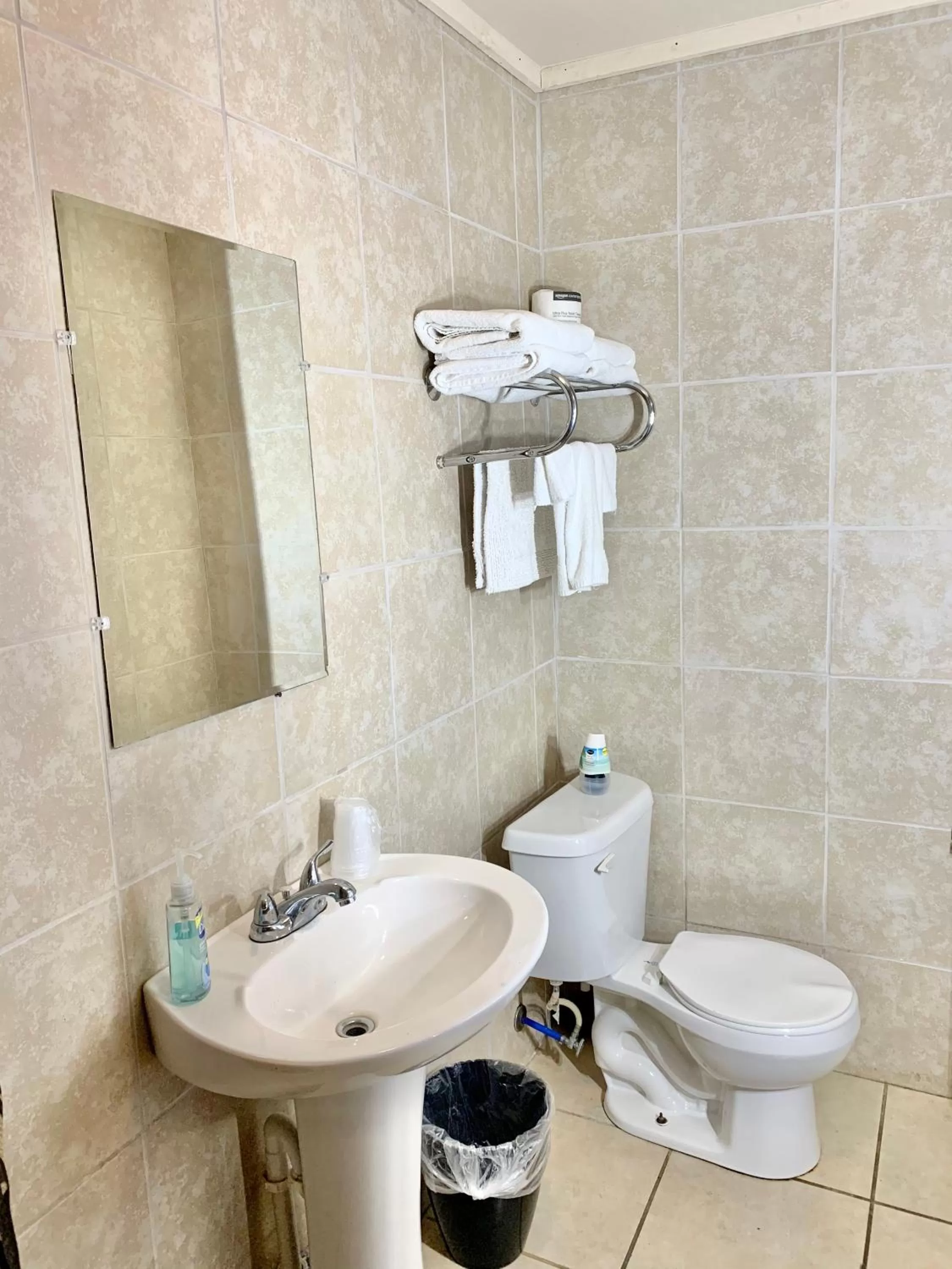 Deluxe Queen Room in Spring Creek Hotel