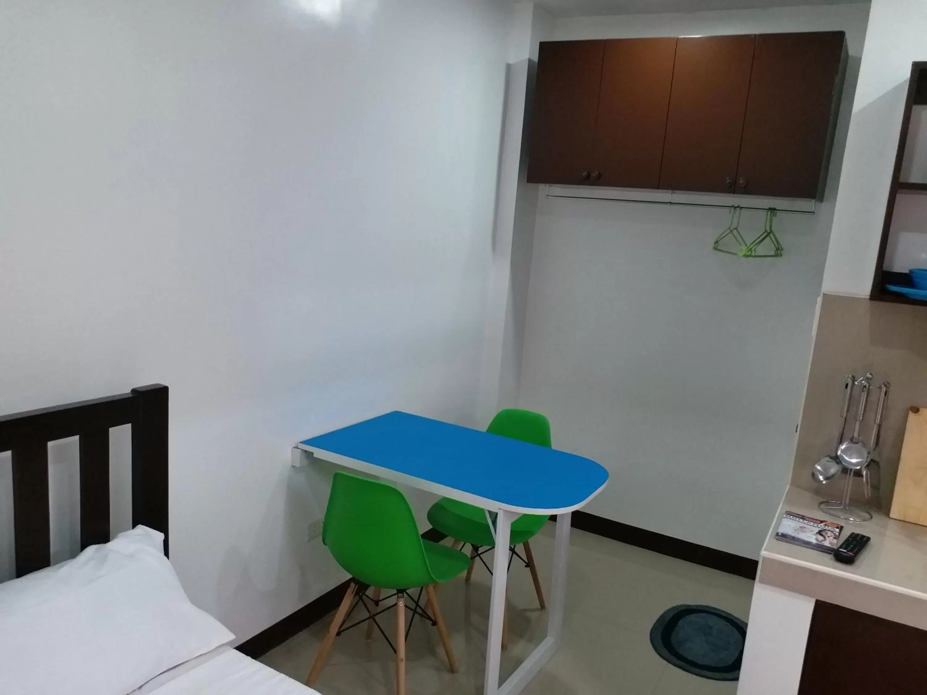 Bed in Clark-Pad Inn, Angeles City