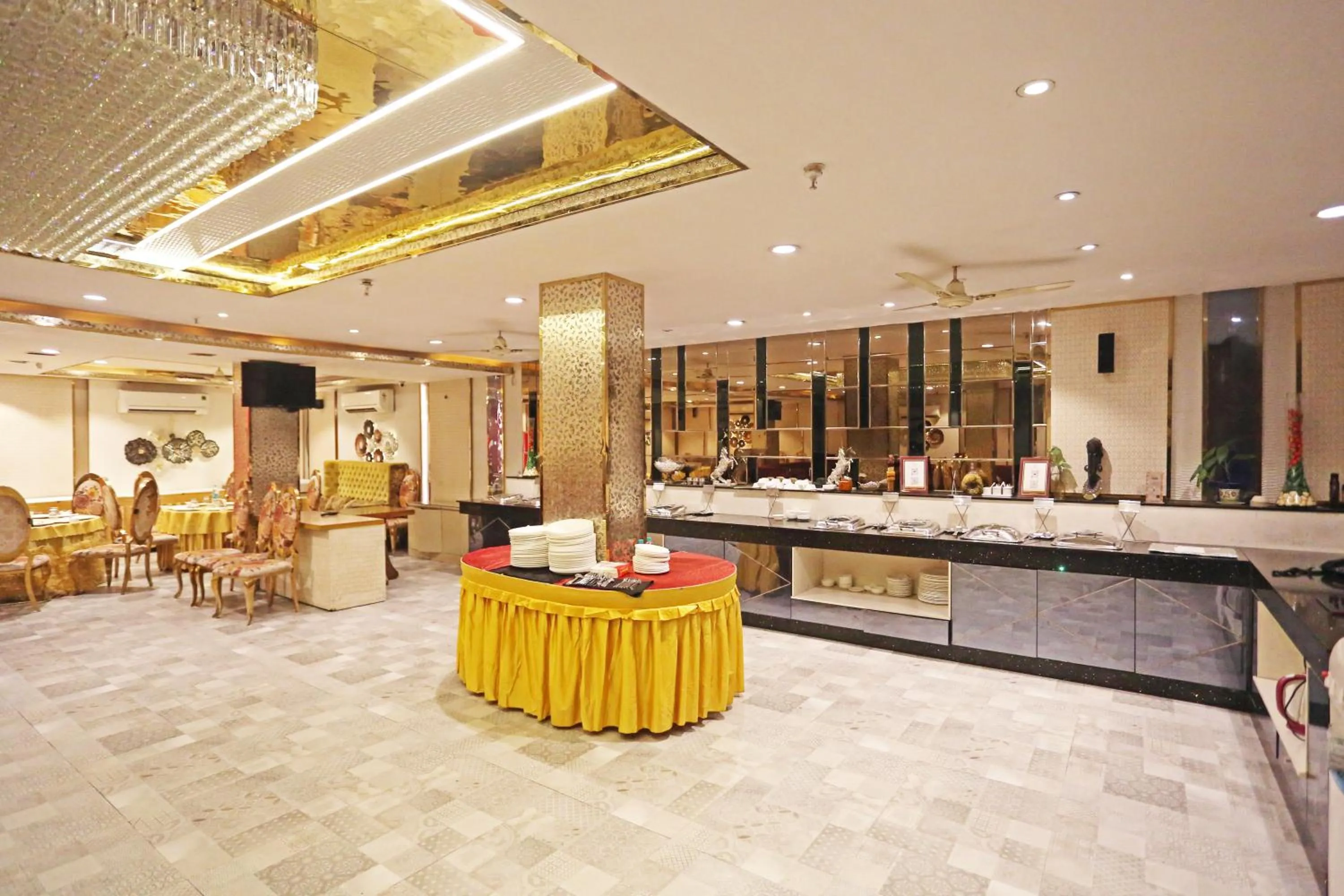 Banquet/Function facilities in JRD Luxury-Business Hotel