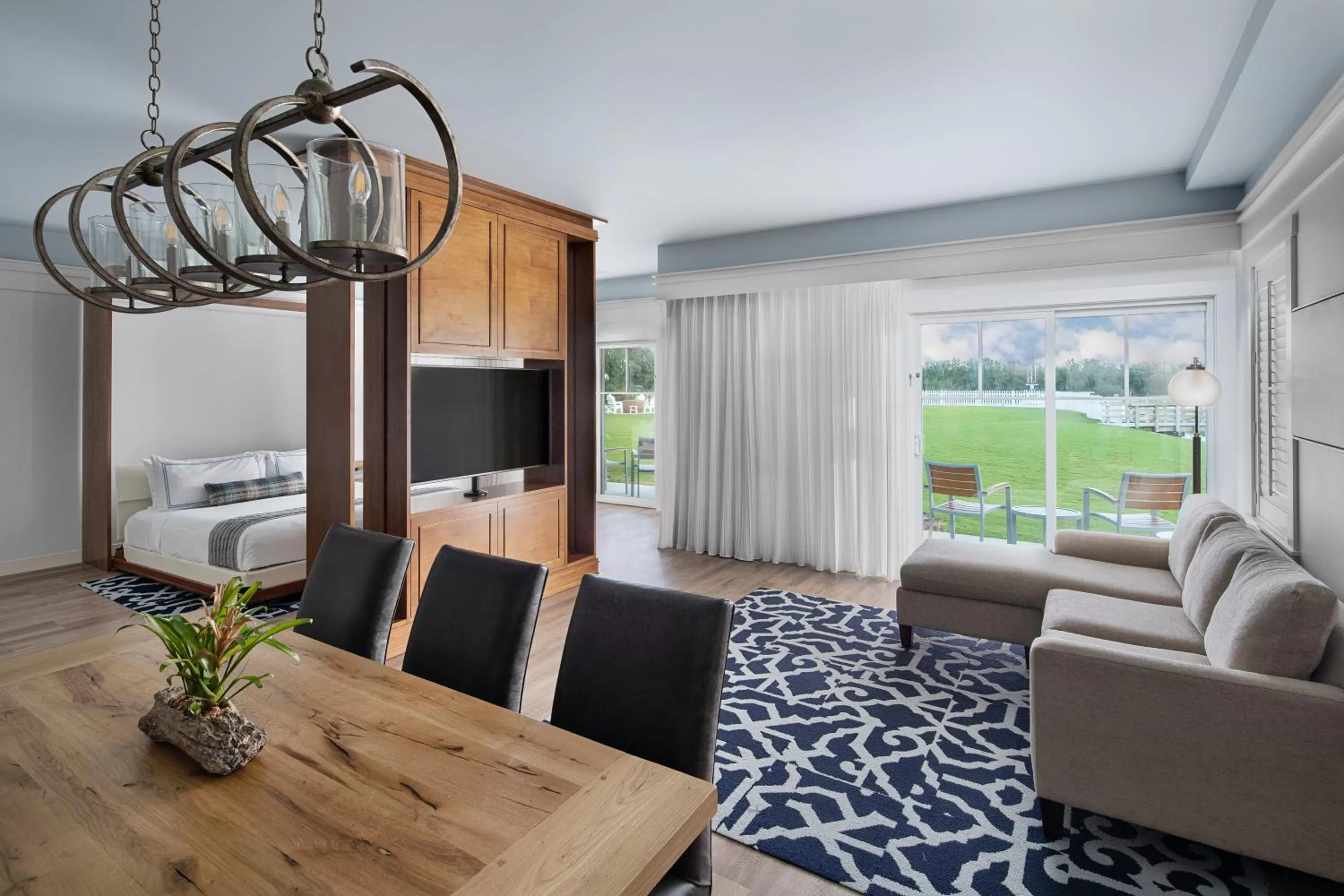 Living room in Beaufort Hotel