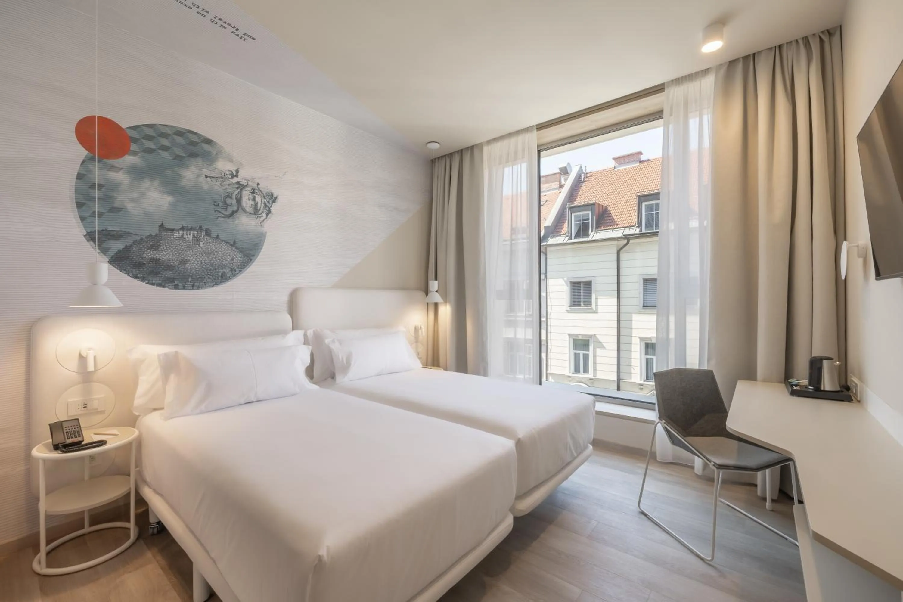 Bedroom, Bed in Occidental Ljubljana