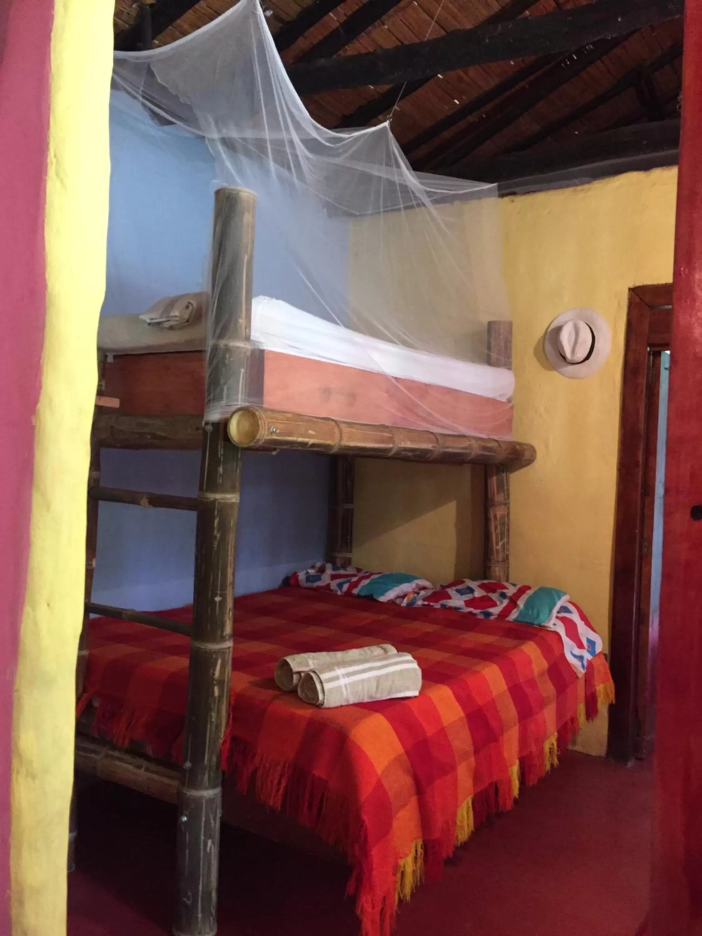 Bed, Bunk Bed in Casa finca típica the lake hotel
