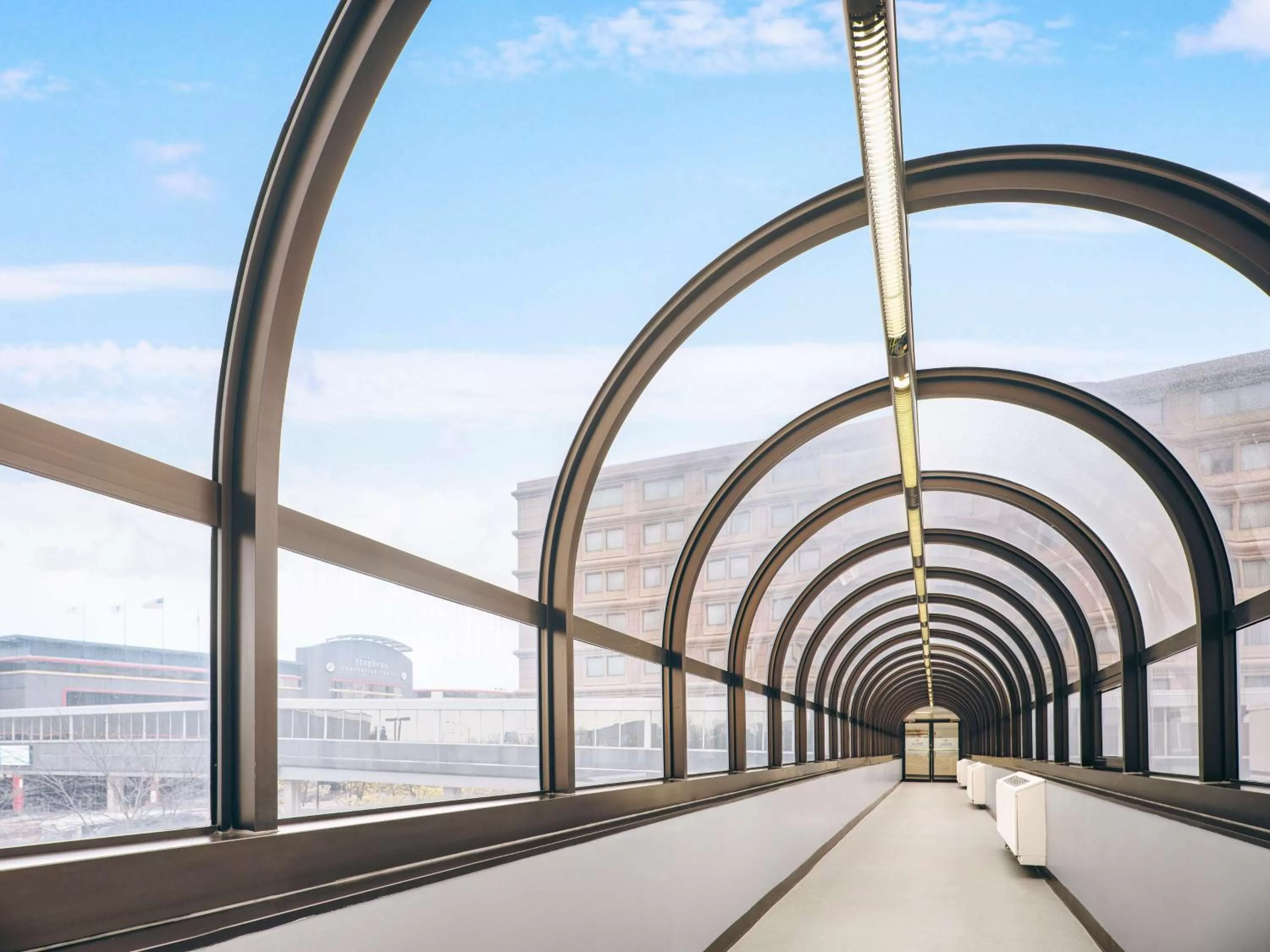 Property building in Hilton Rosemont Chicago O'Hare