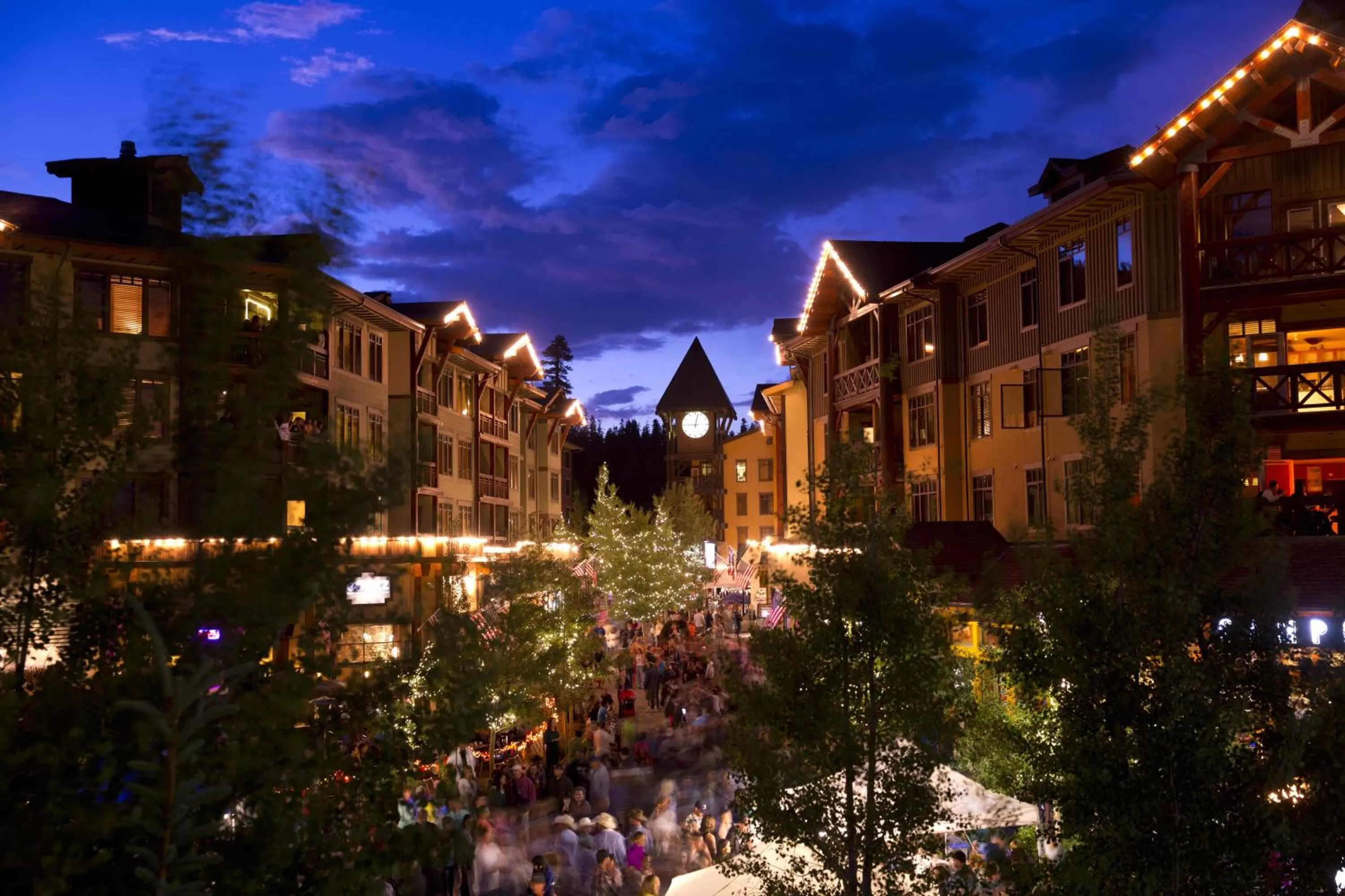 Restaurant/places to eat in The Village Lodge