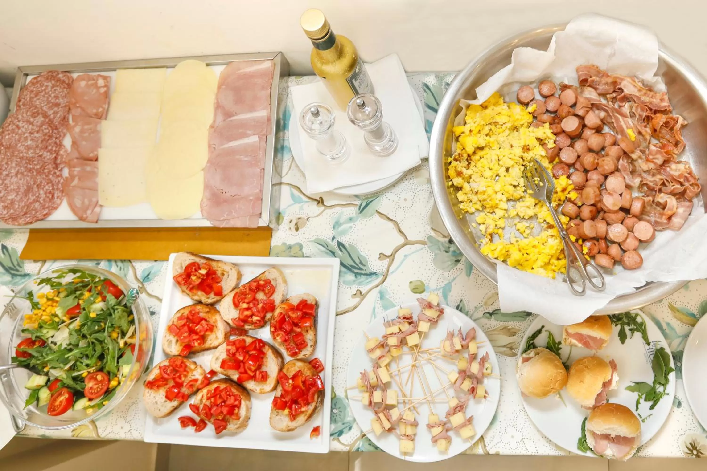 Breakfast in Vomero High Hotel