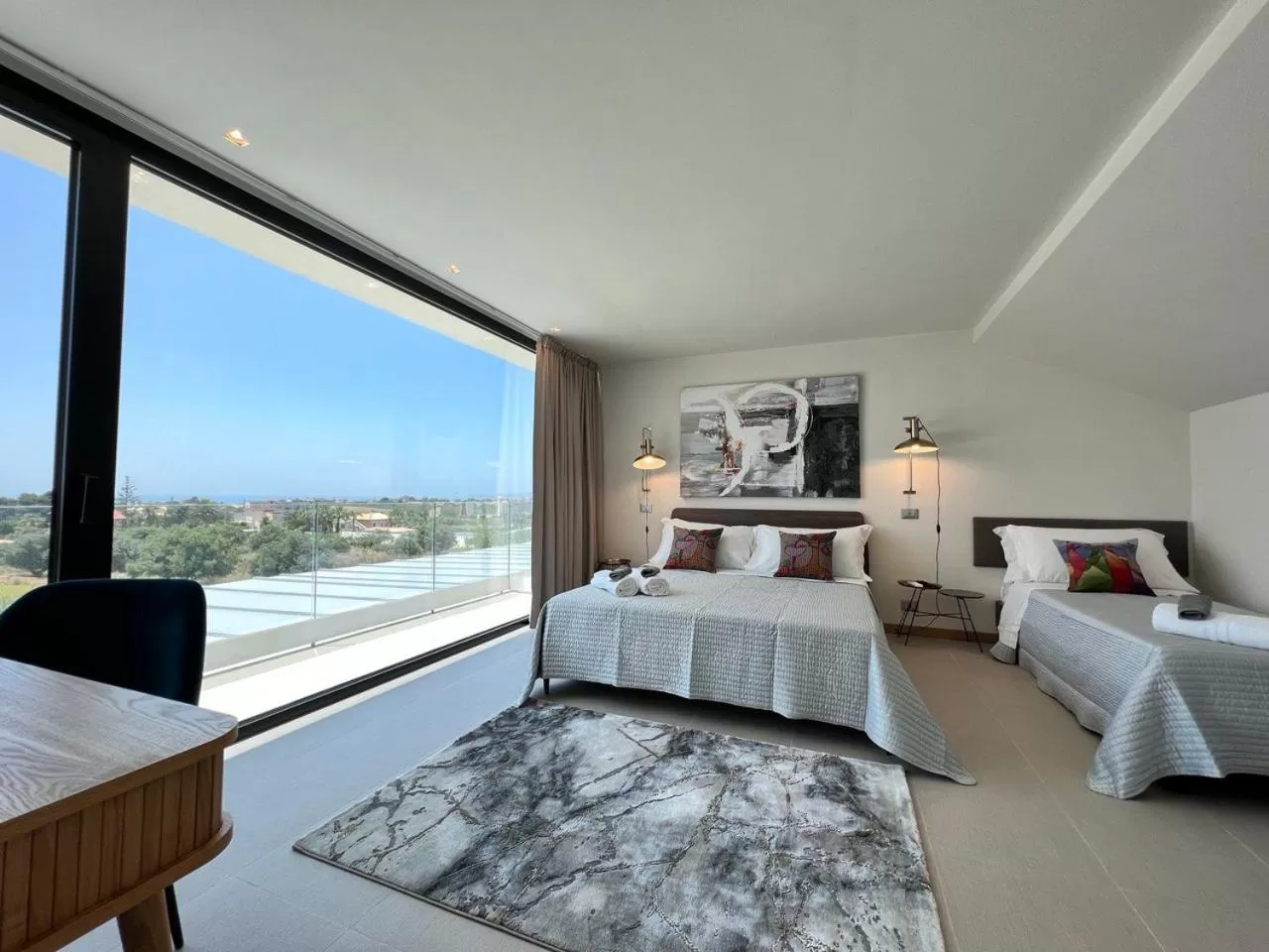 Pool view in La Valle Dei Tempi